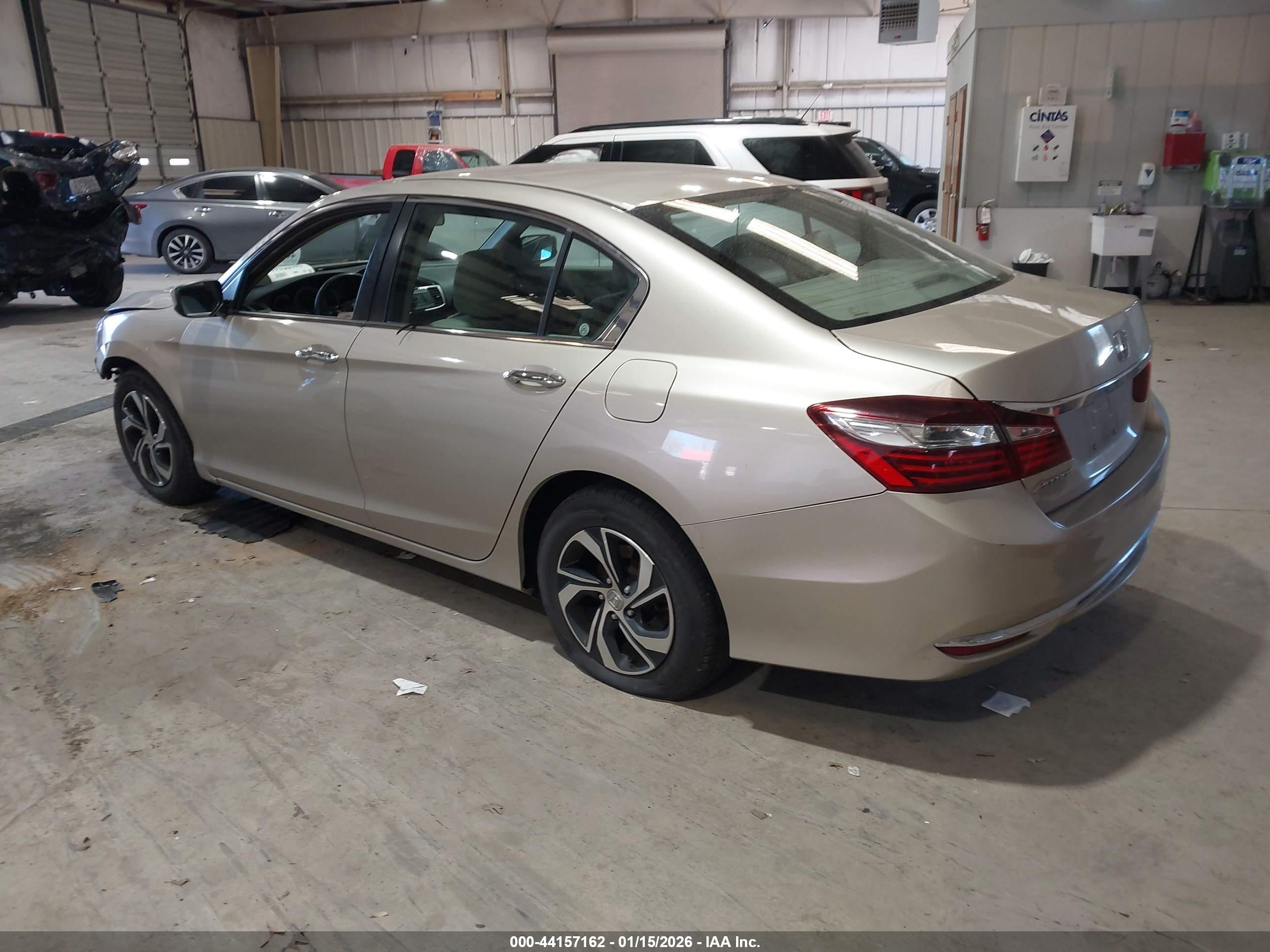 HONDA ACCORD image 3