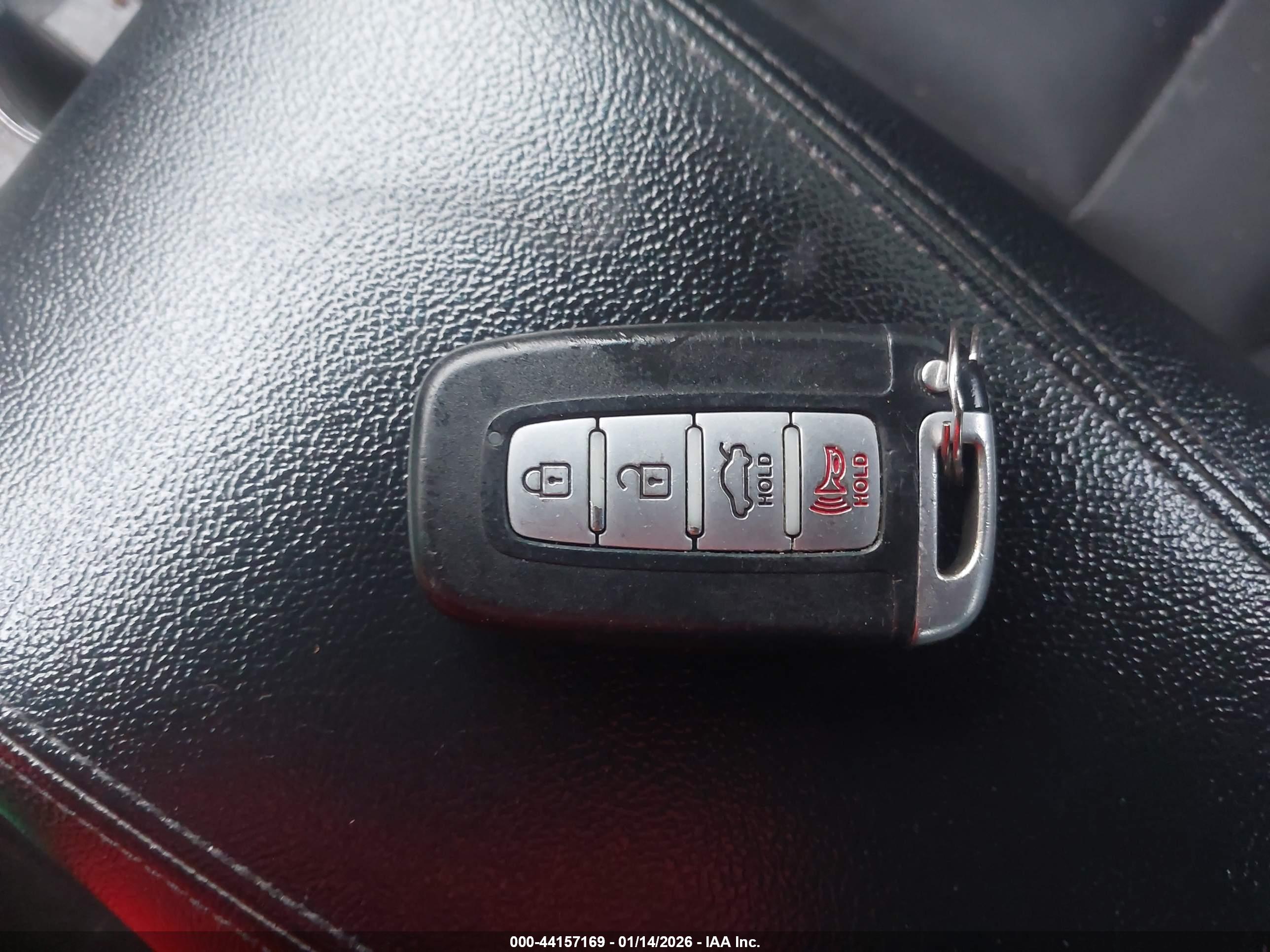 HYUNDAI SONATA image 11
