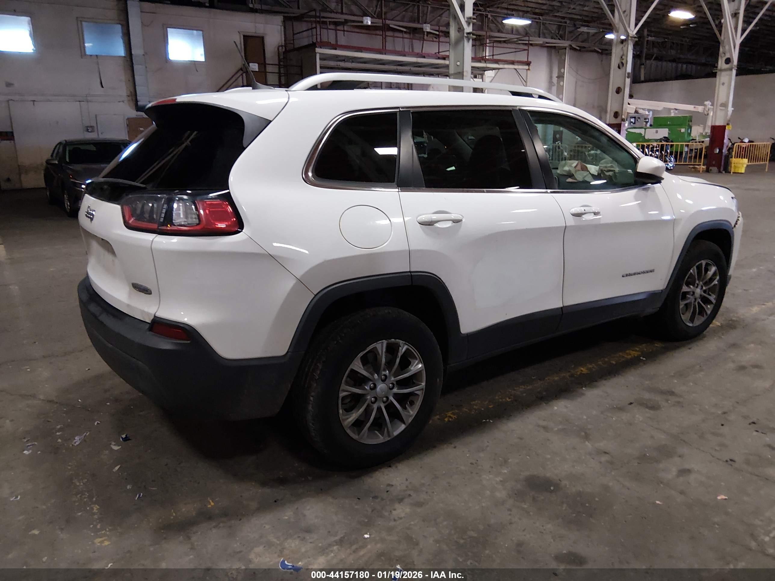 JEEP CHEROKEE image 4