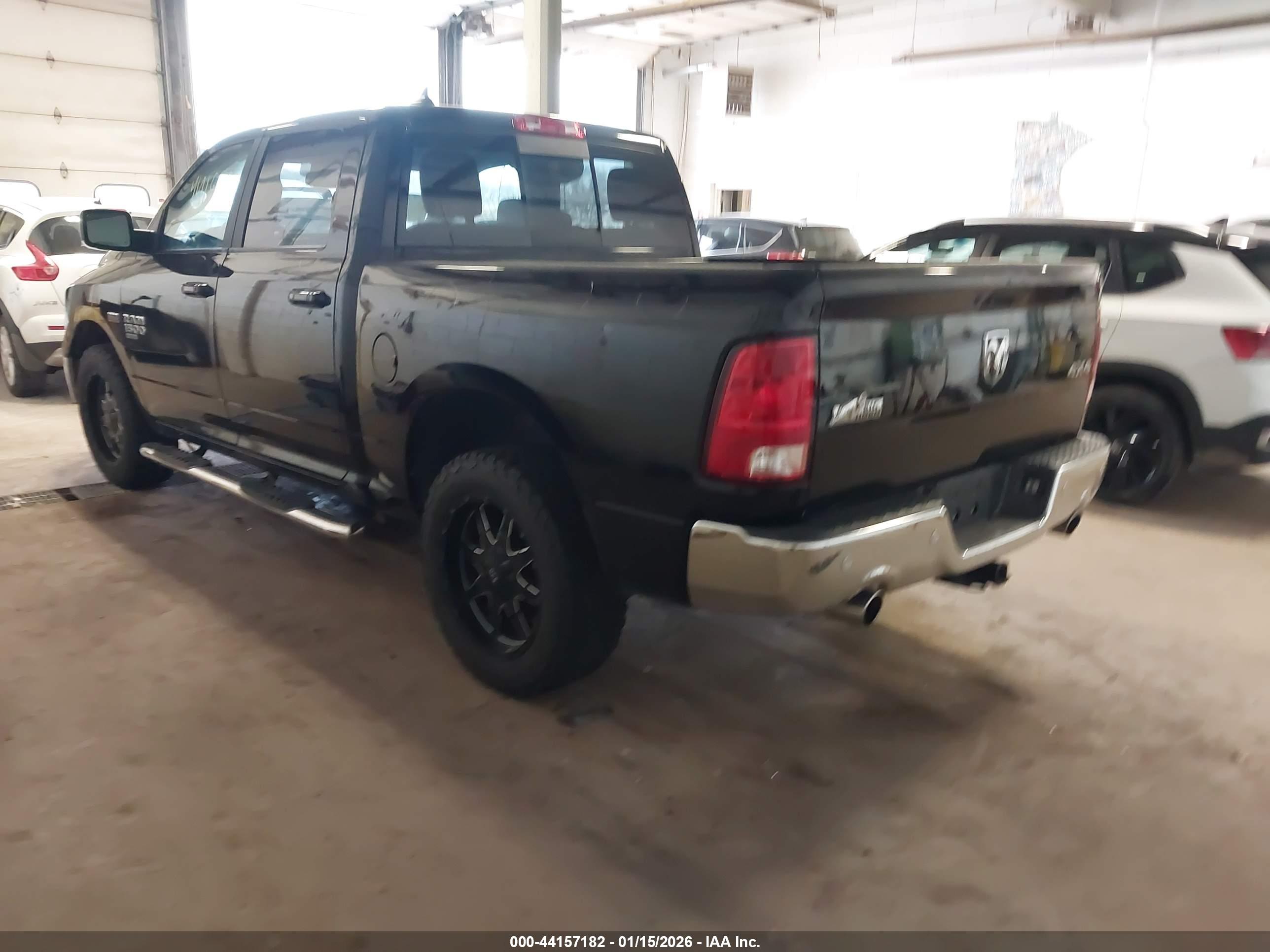 RAM 1500 image 3