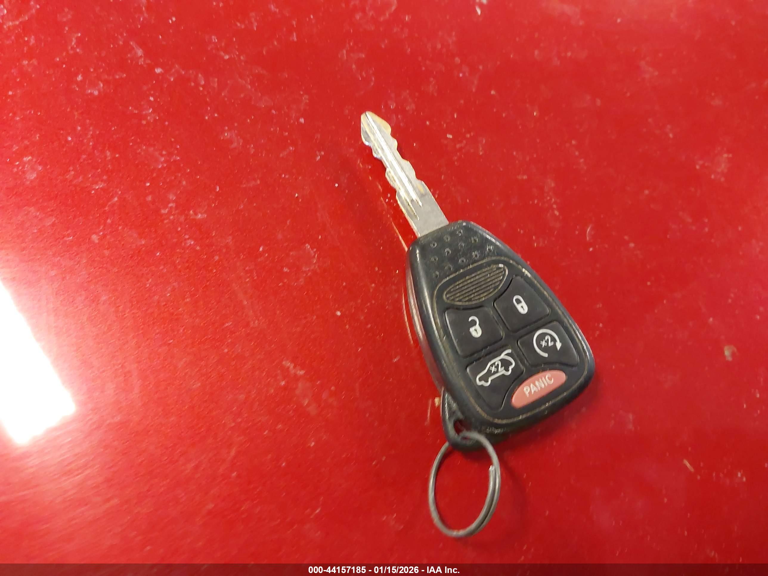 DODGE AVENGER image 11
