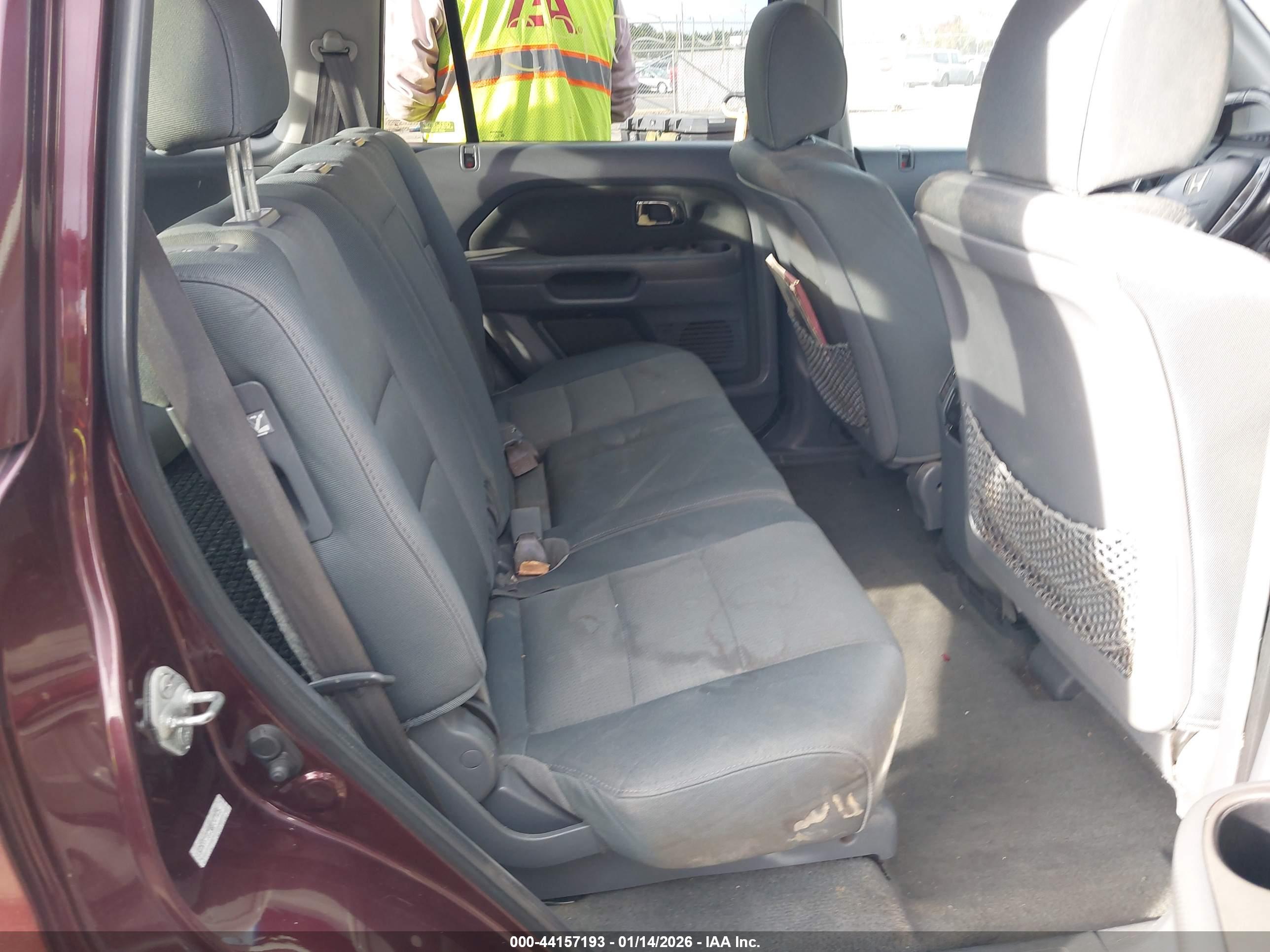HONDA PILOT image 8