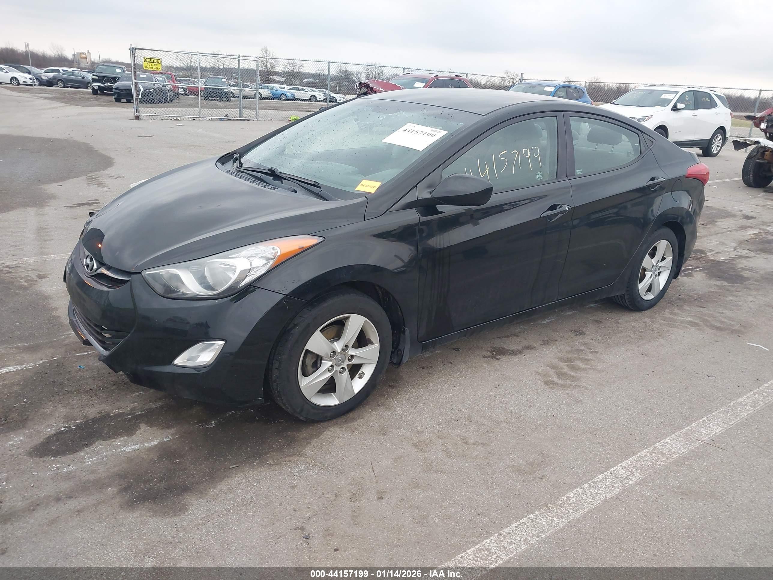 HYUNDAI ELANTRA image 2