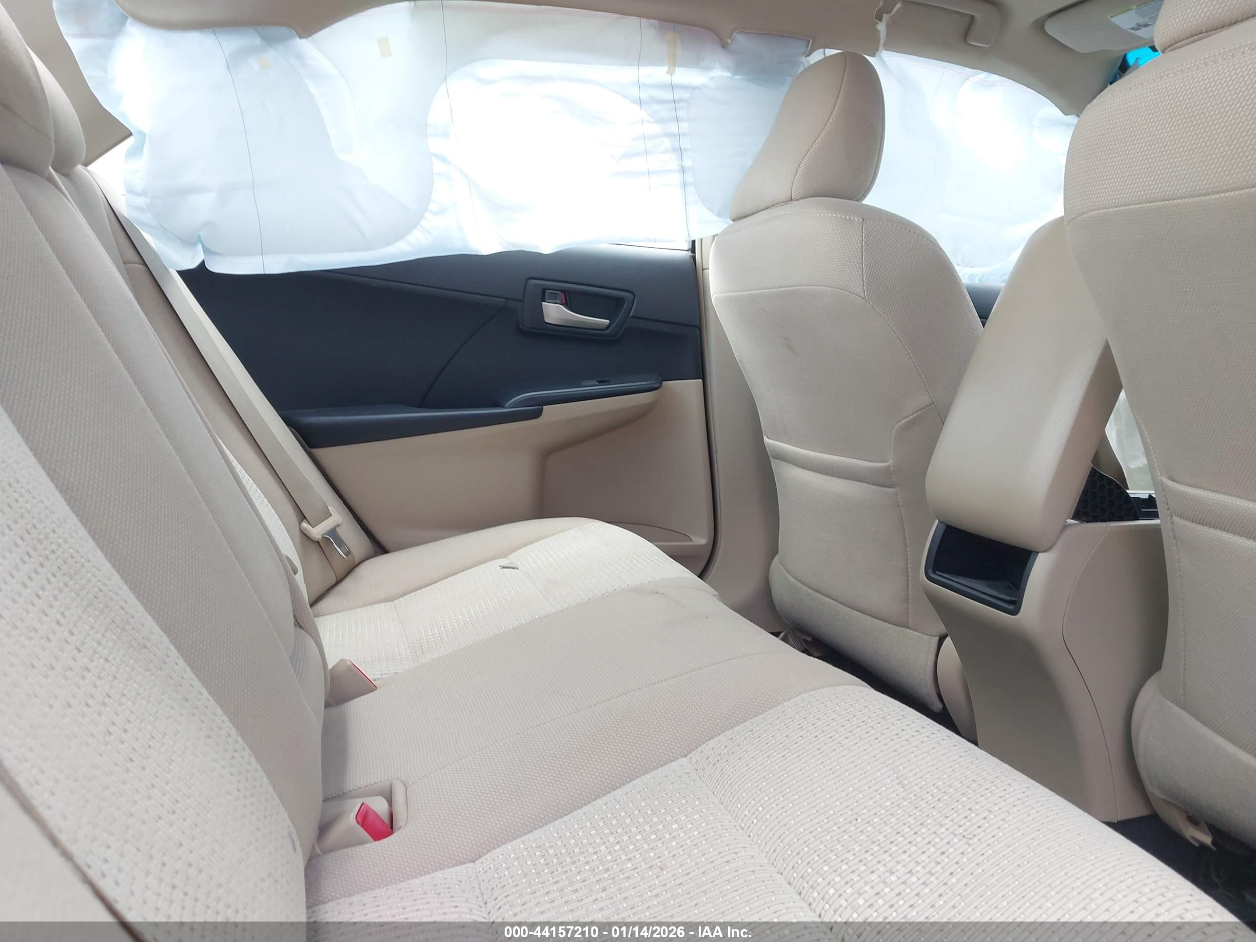 TOYOTA CAMRY image 8