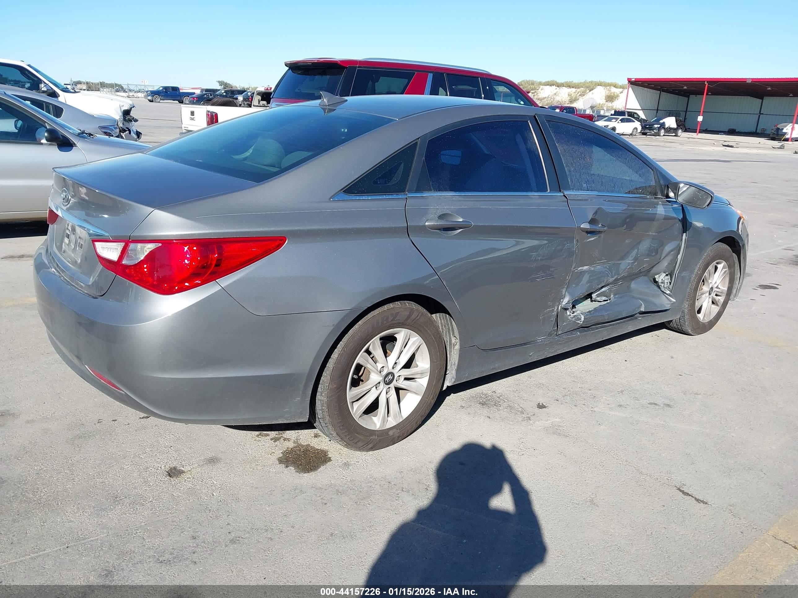 HYUNDAI SONATA image 4