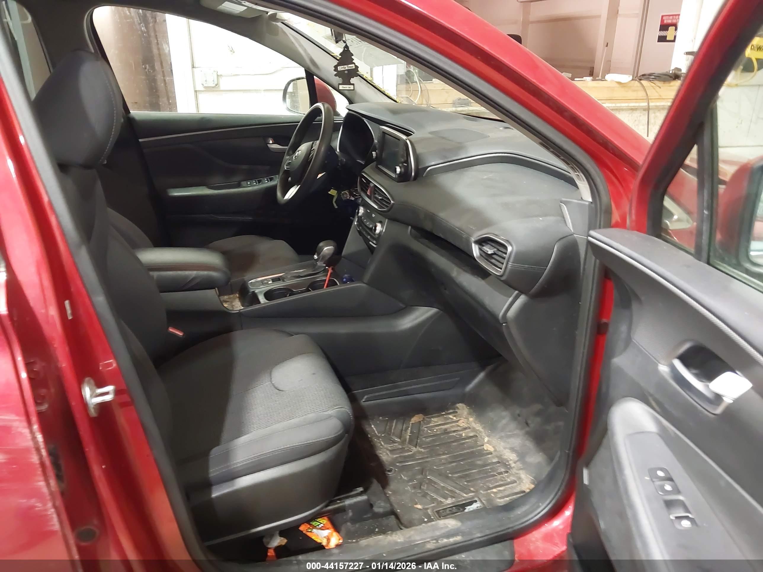 HYUNDAI SANTA image 5
