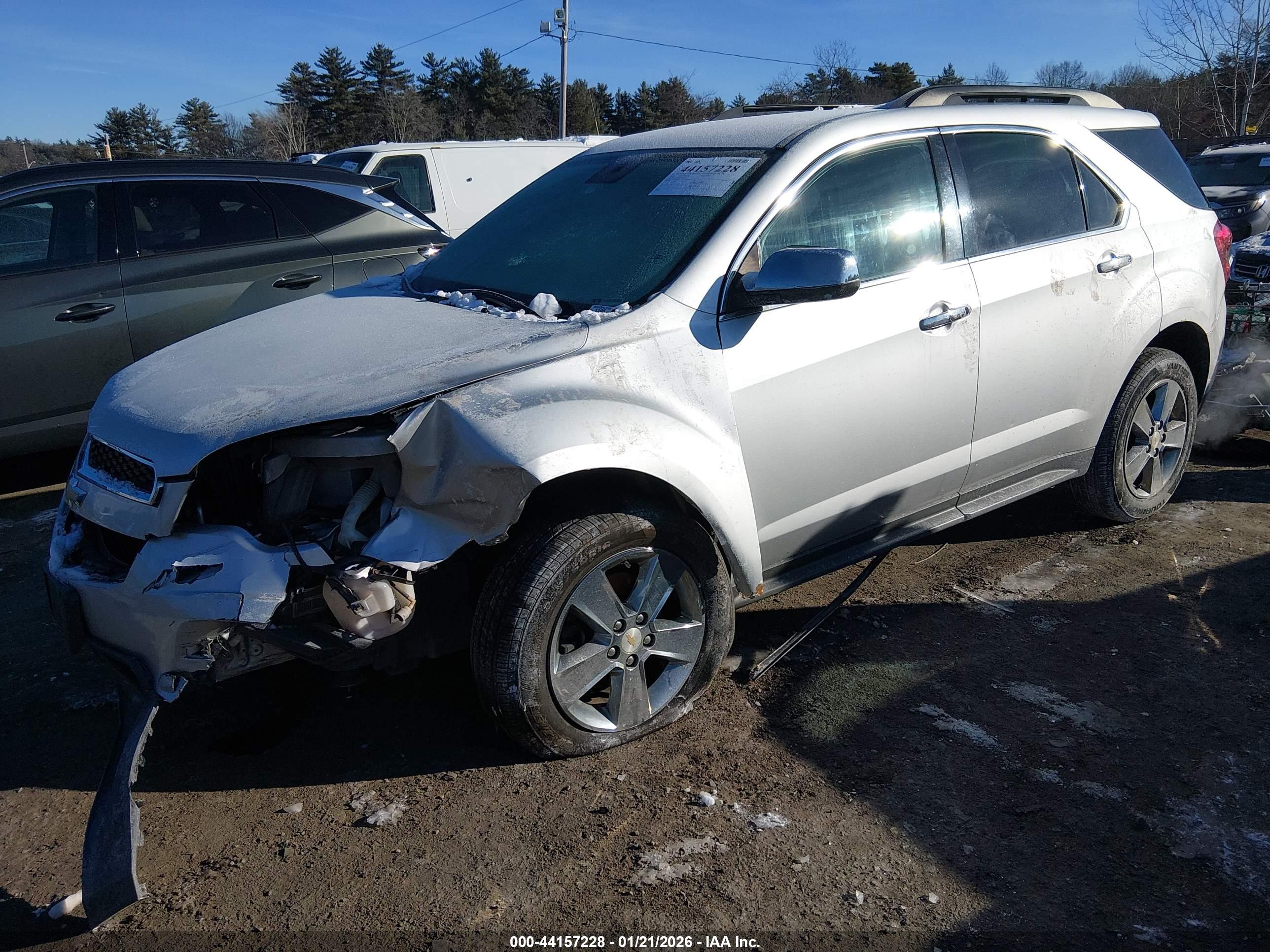 CHEVROLET EQUINOX image 2