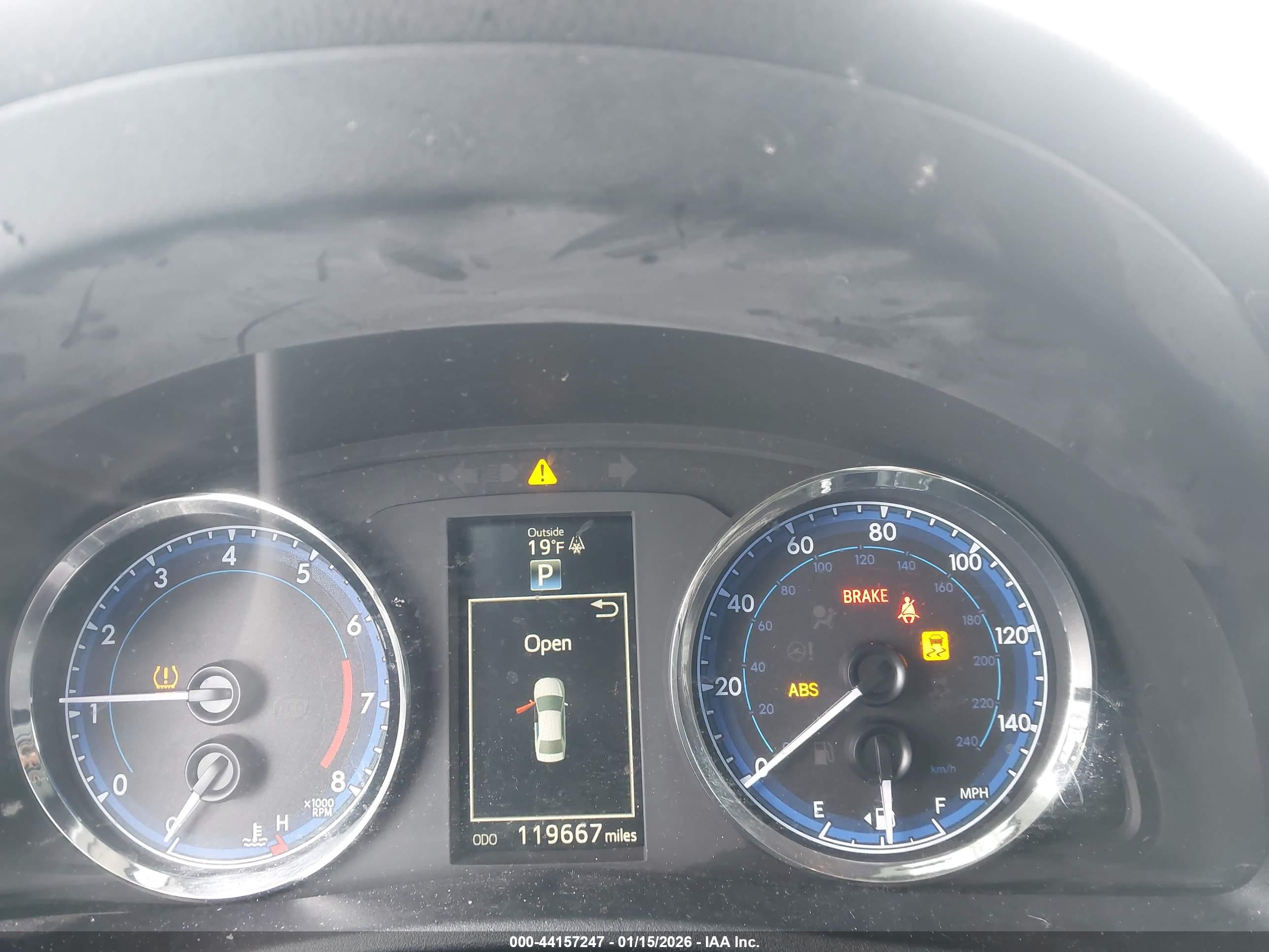 TOYOTA COROLLA image 7