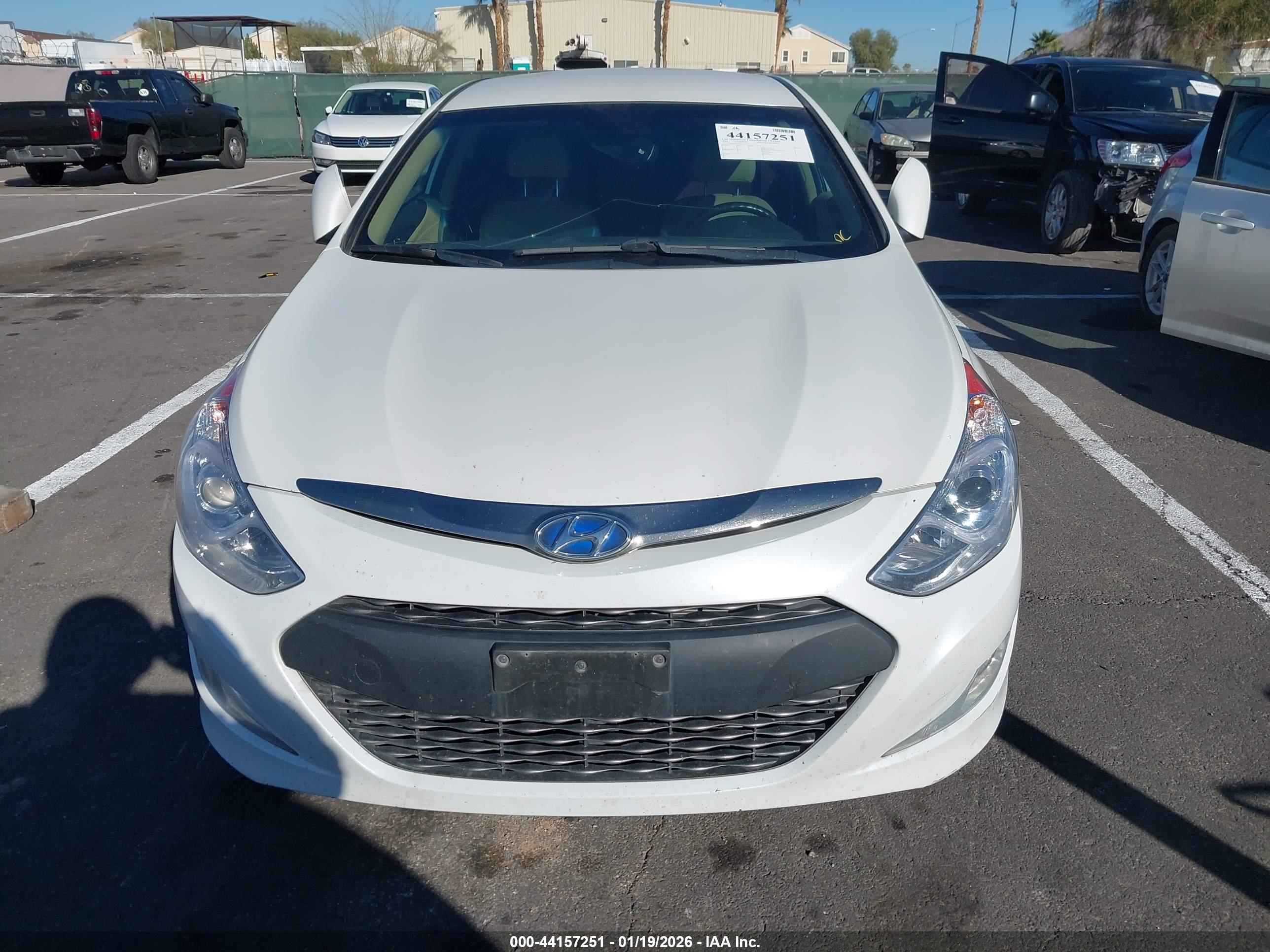 HYUNDAI SONATA image 6