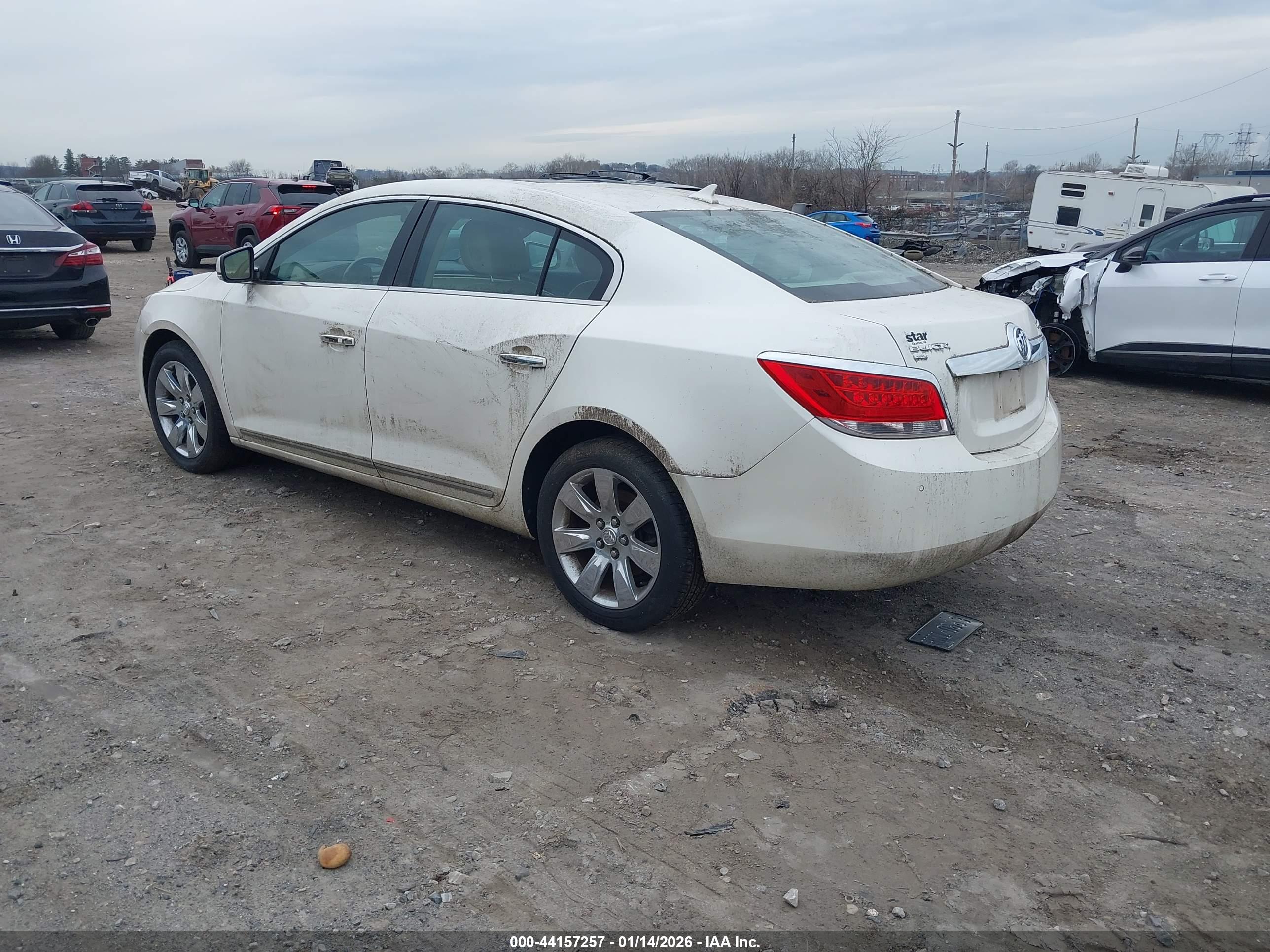 BUICK LACROSSE image 3