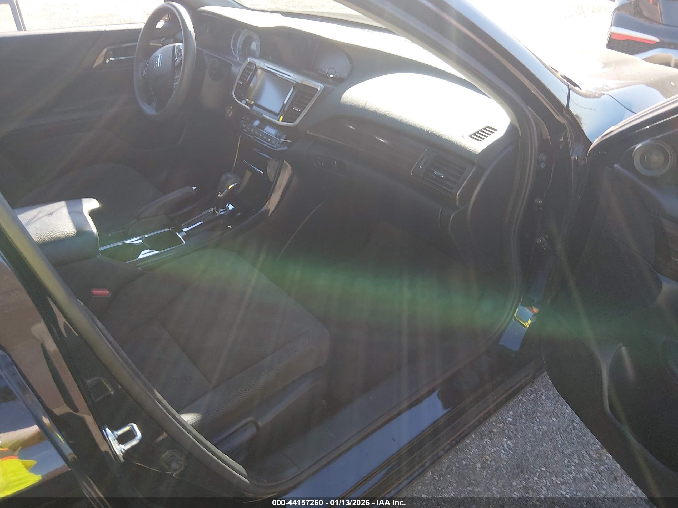 HONDA ACCORD image 5