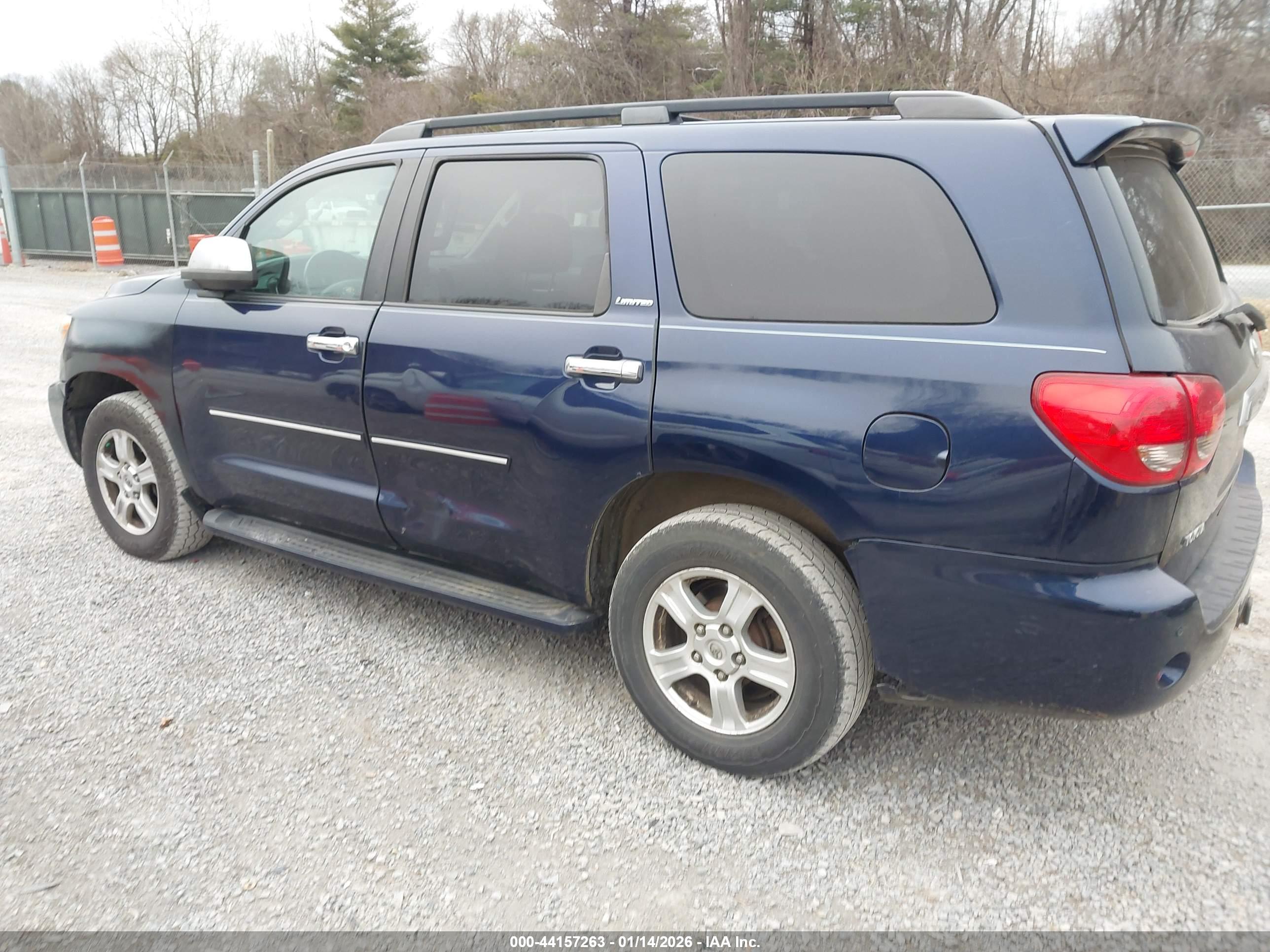TOYOTA SEQUOIA image 3