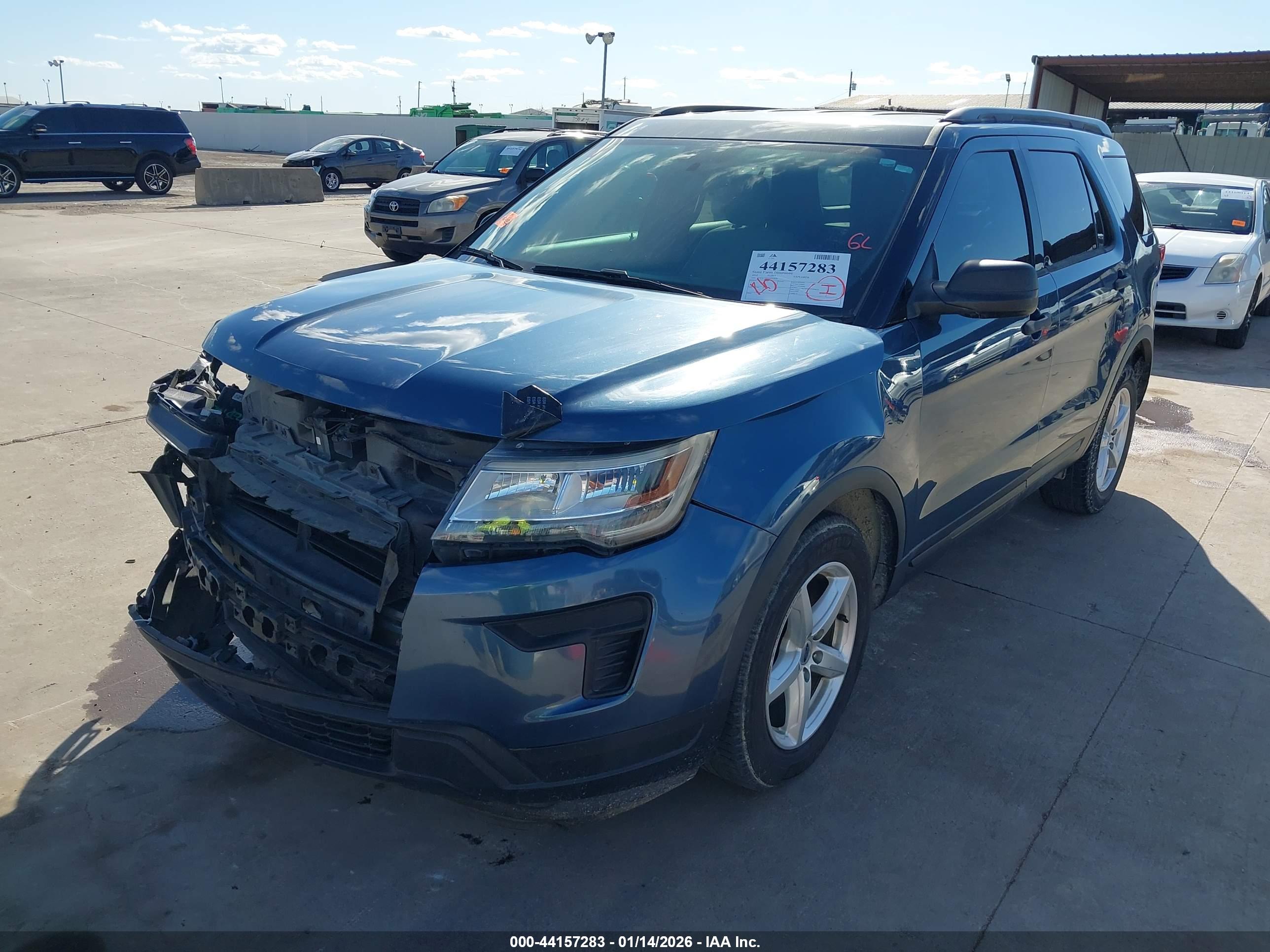 FORD EXPLORER image 2