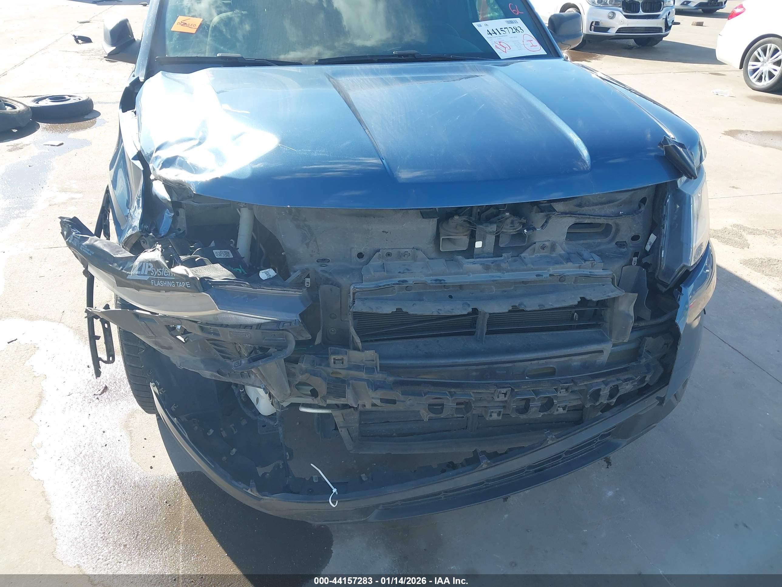 FORD EXPLORER image 6