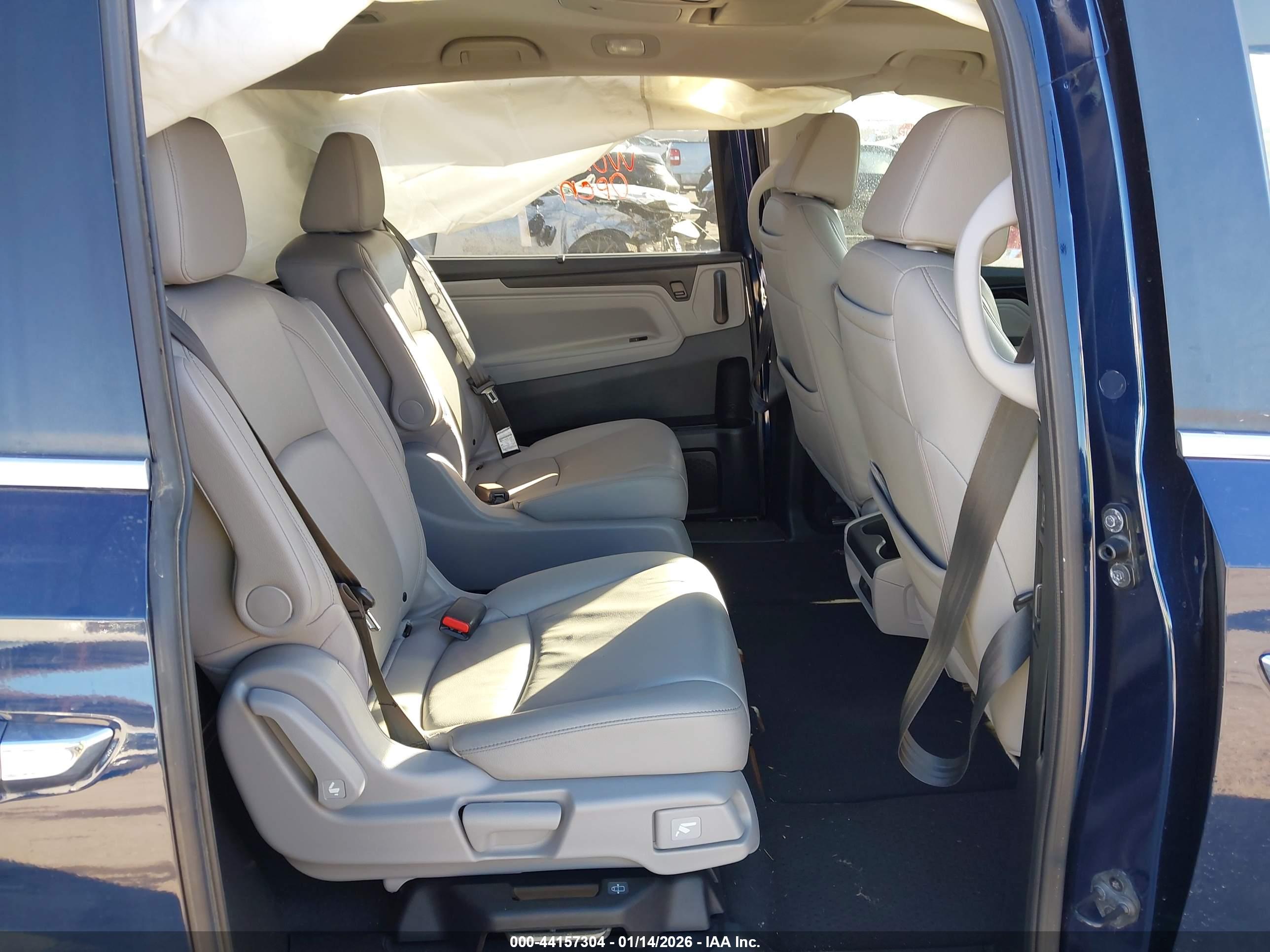 HONDA ODYSSEY image 8