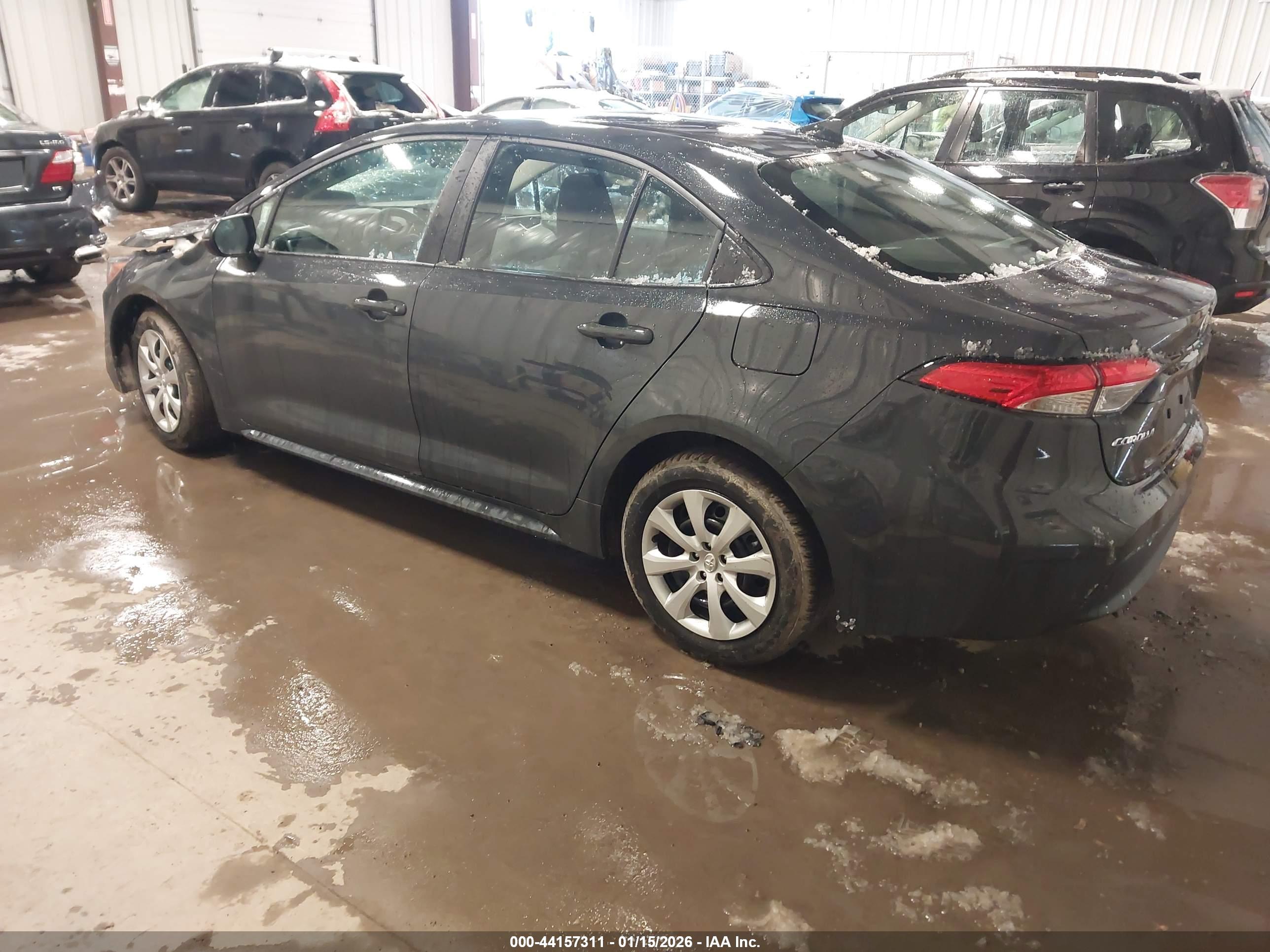 TOYOTA COROLLA image 3