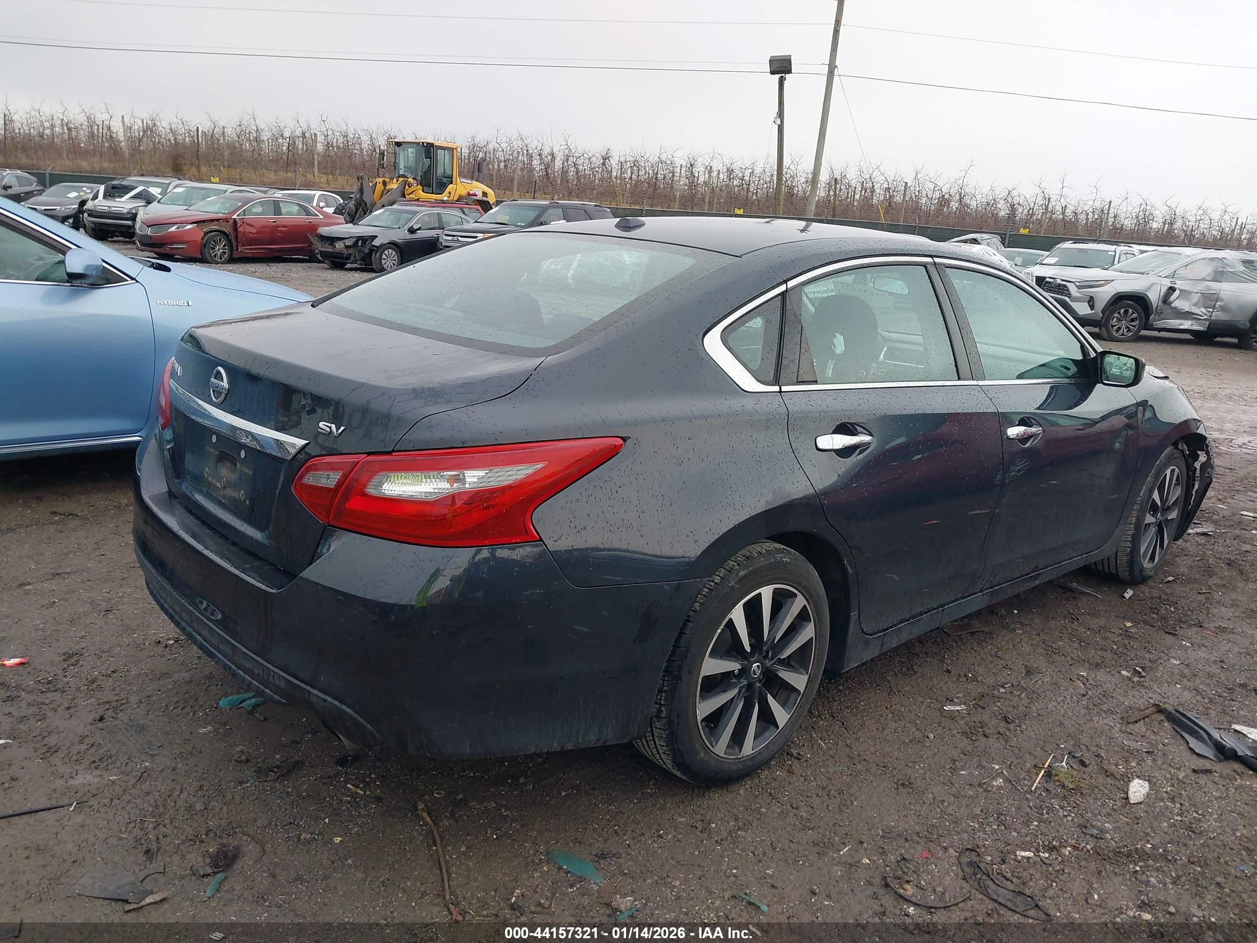NISSAN ALTIMA image 4