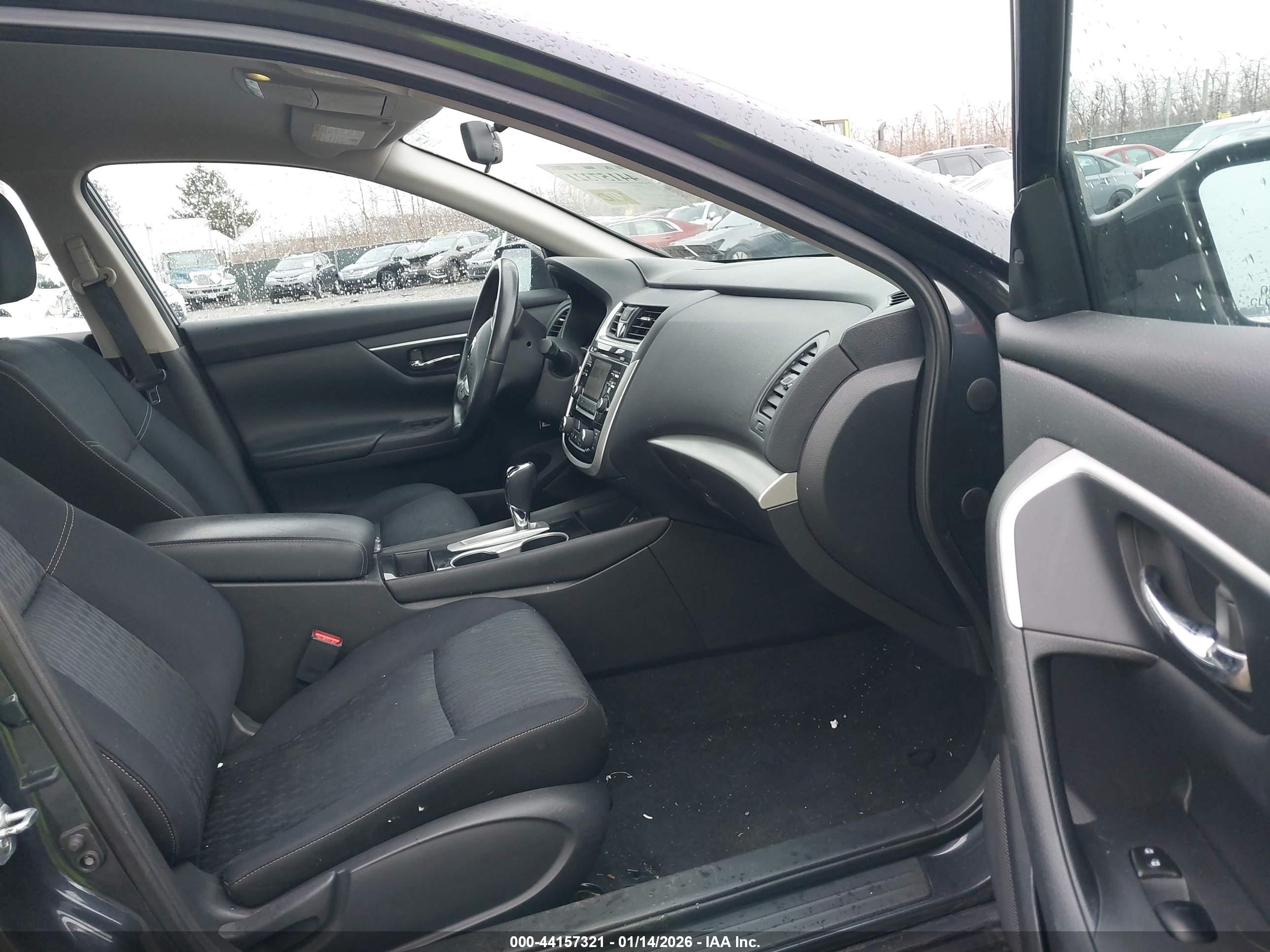 NISSAN ALTIMA image 5