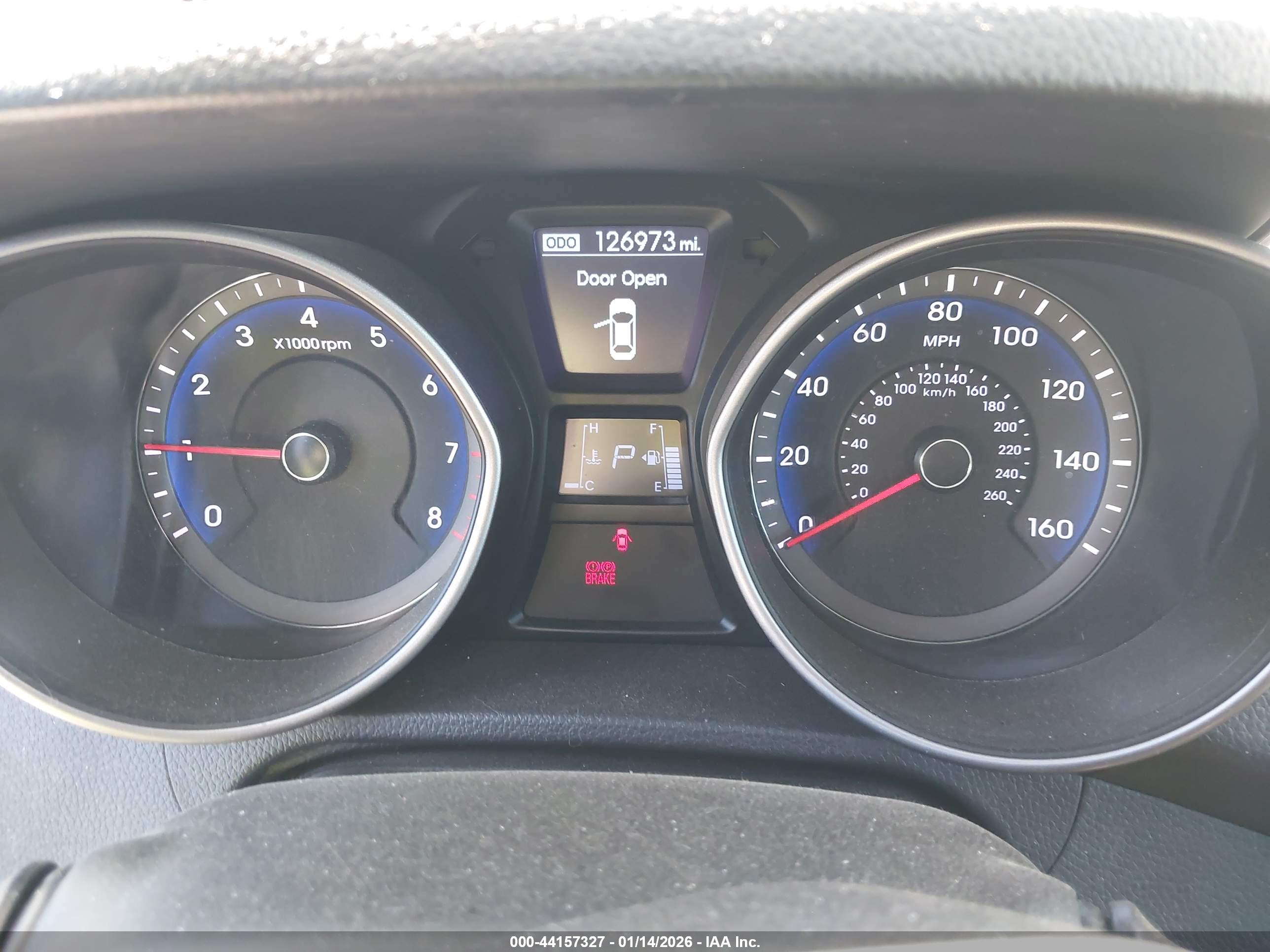 HYUNDAI ELANTRA image 7