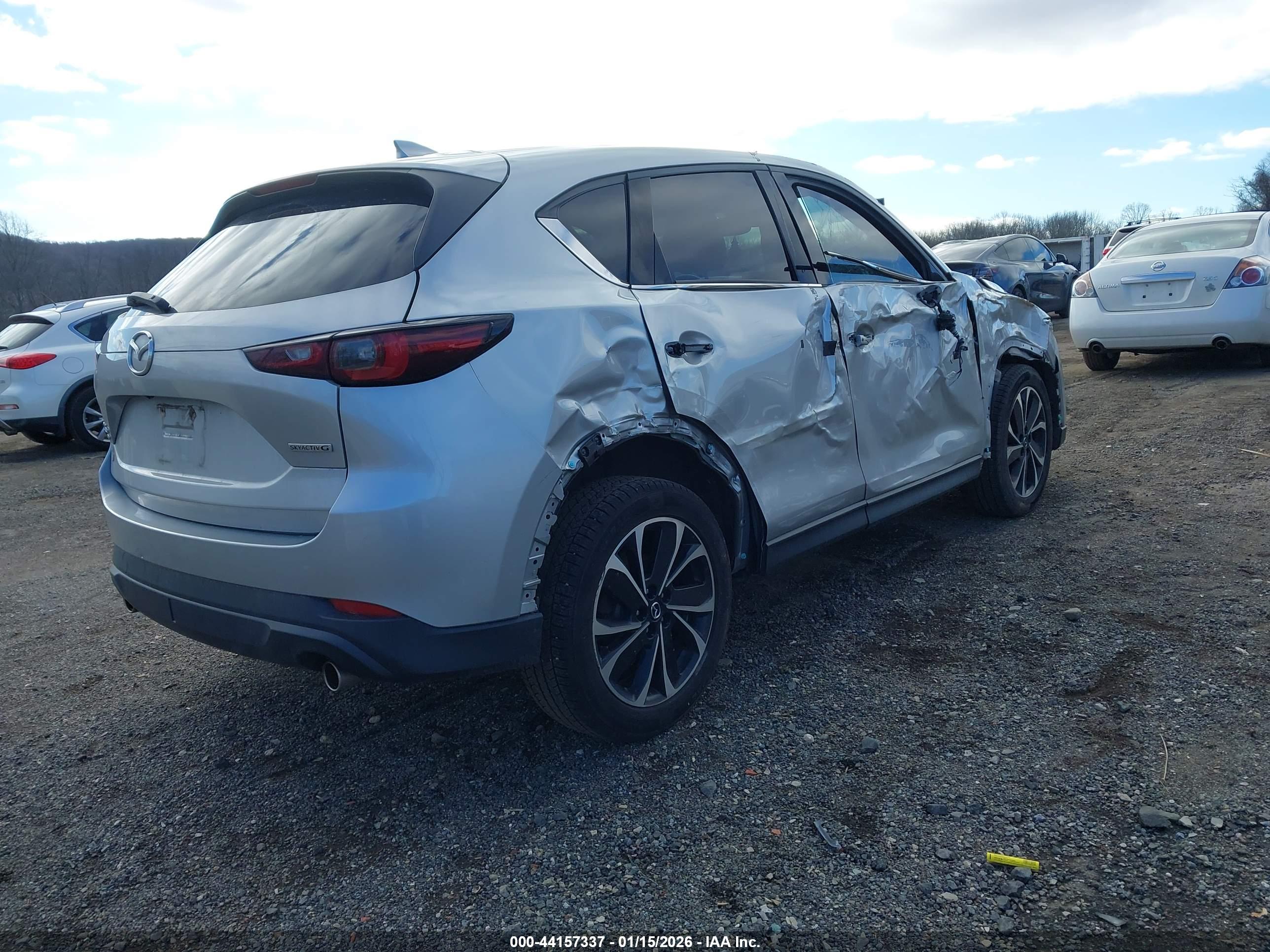 MAZDA CX-5 image 4
