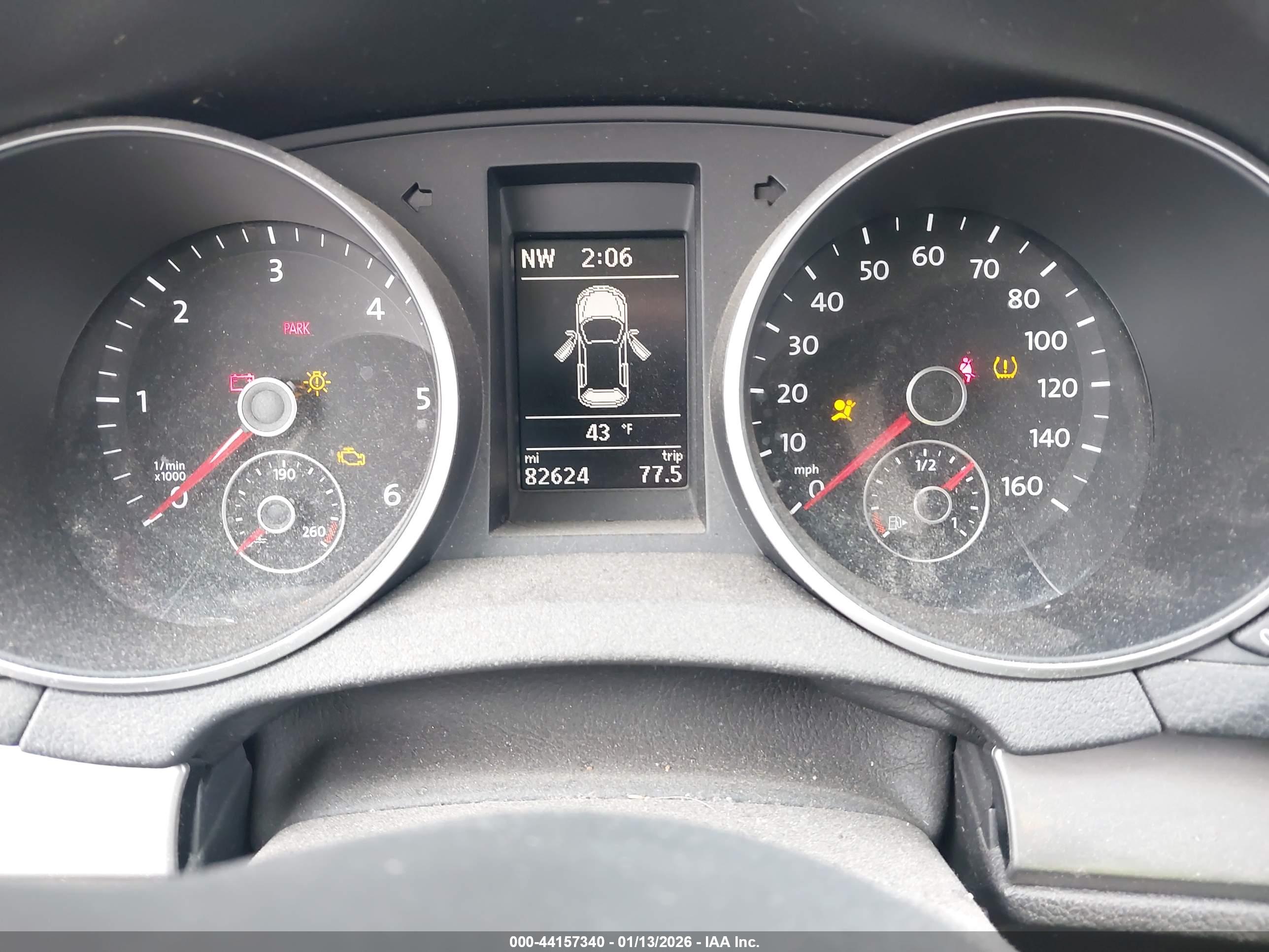 VOLKSWAGEN GOLF image 7