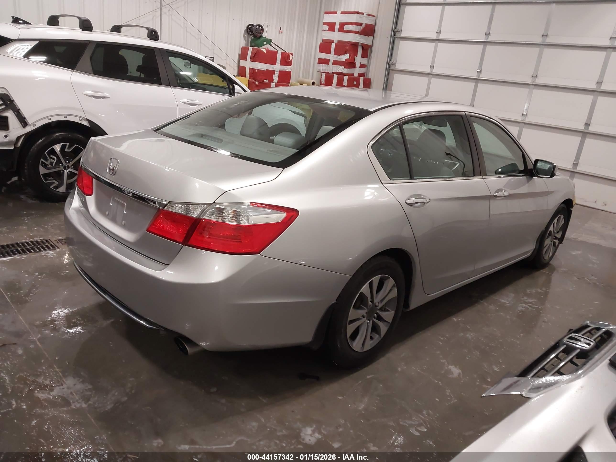 HONDA ACCORD image 4