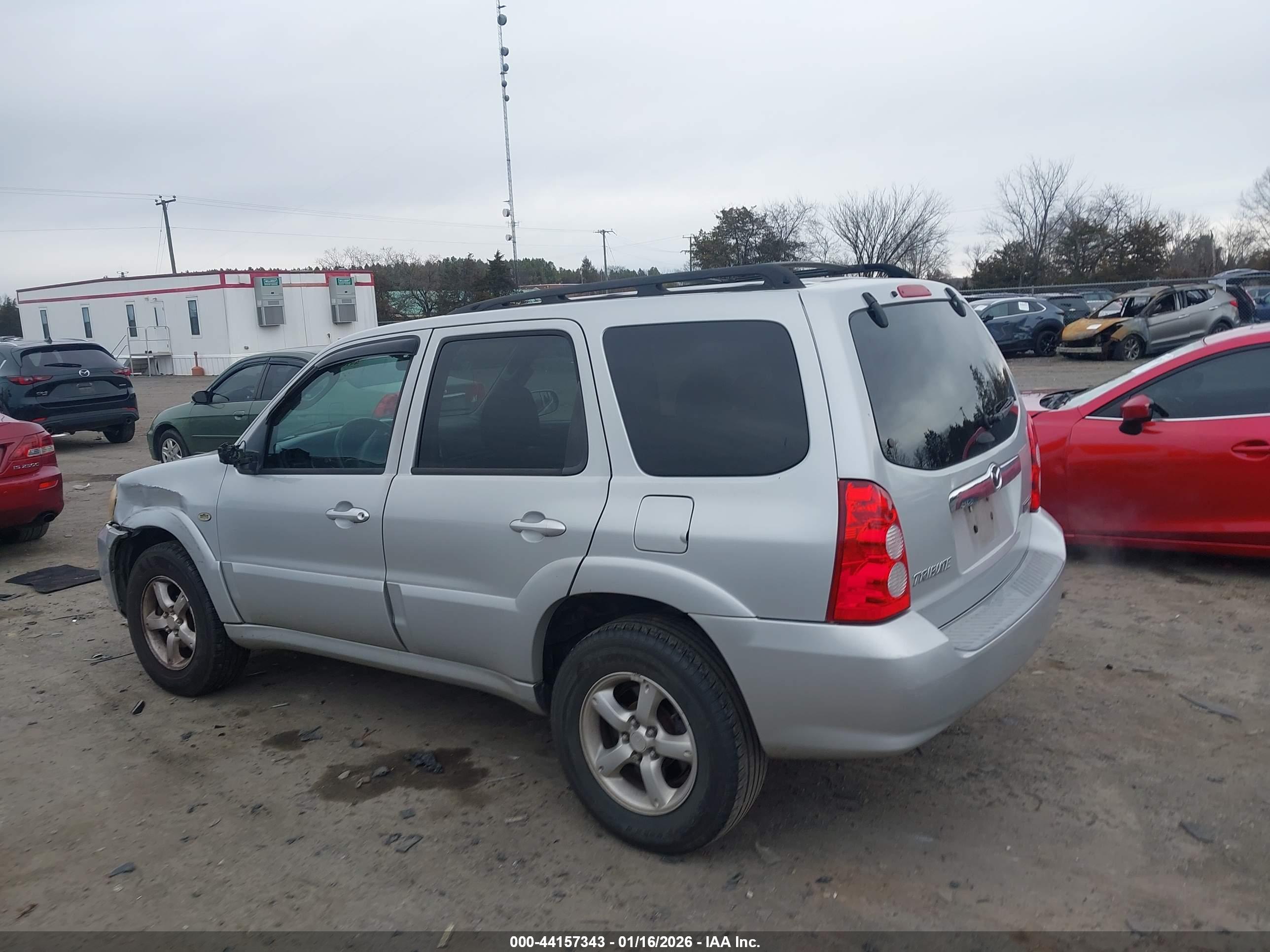 MAZDA TRIBUTE image 3