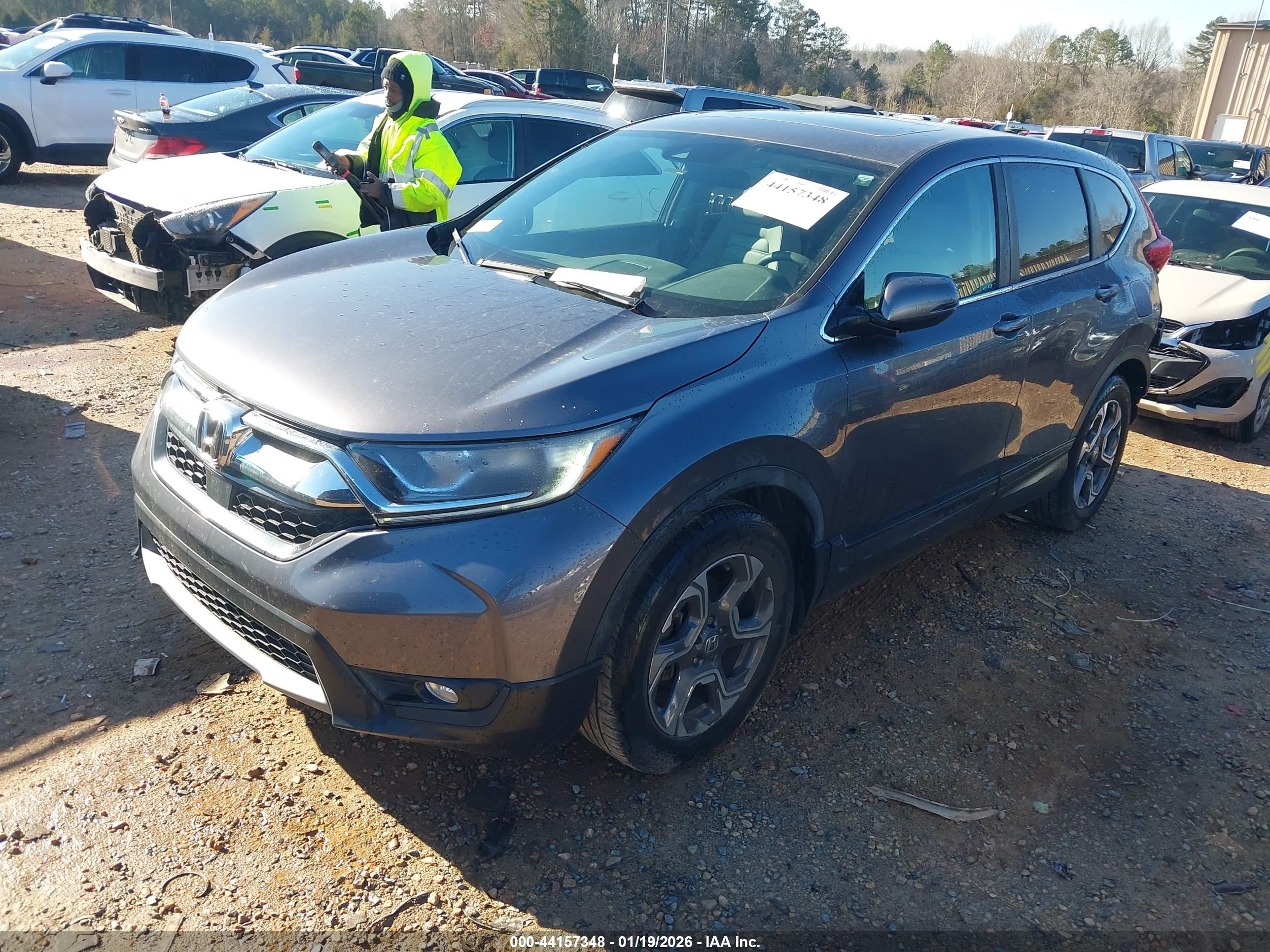 HONDA CR-V image 2