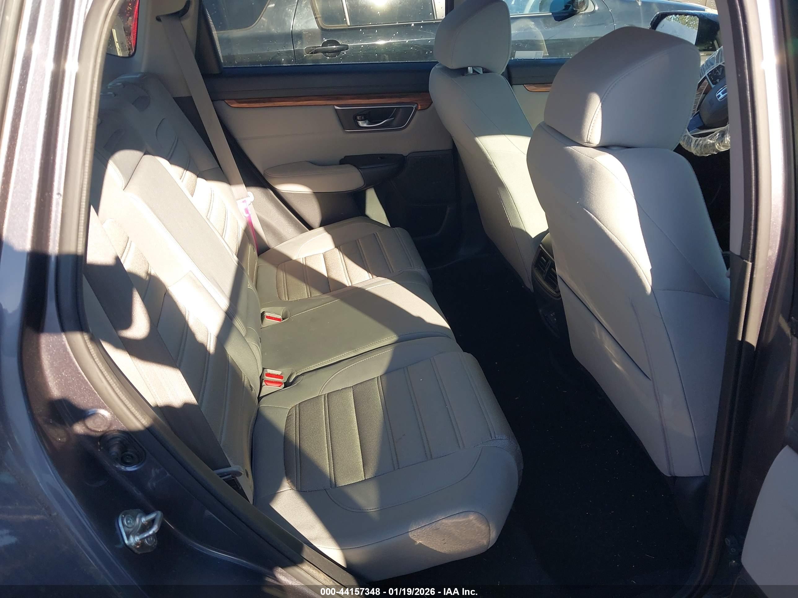 HONDA CR-V image 8