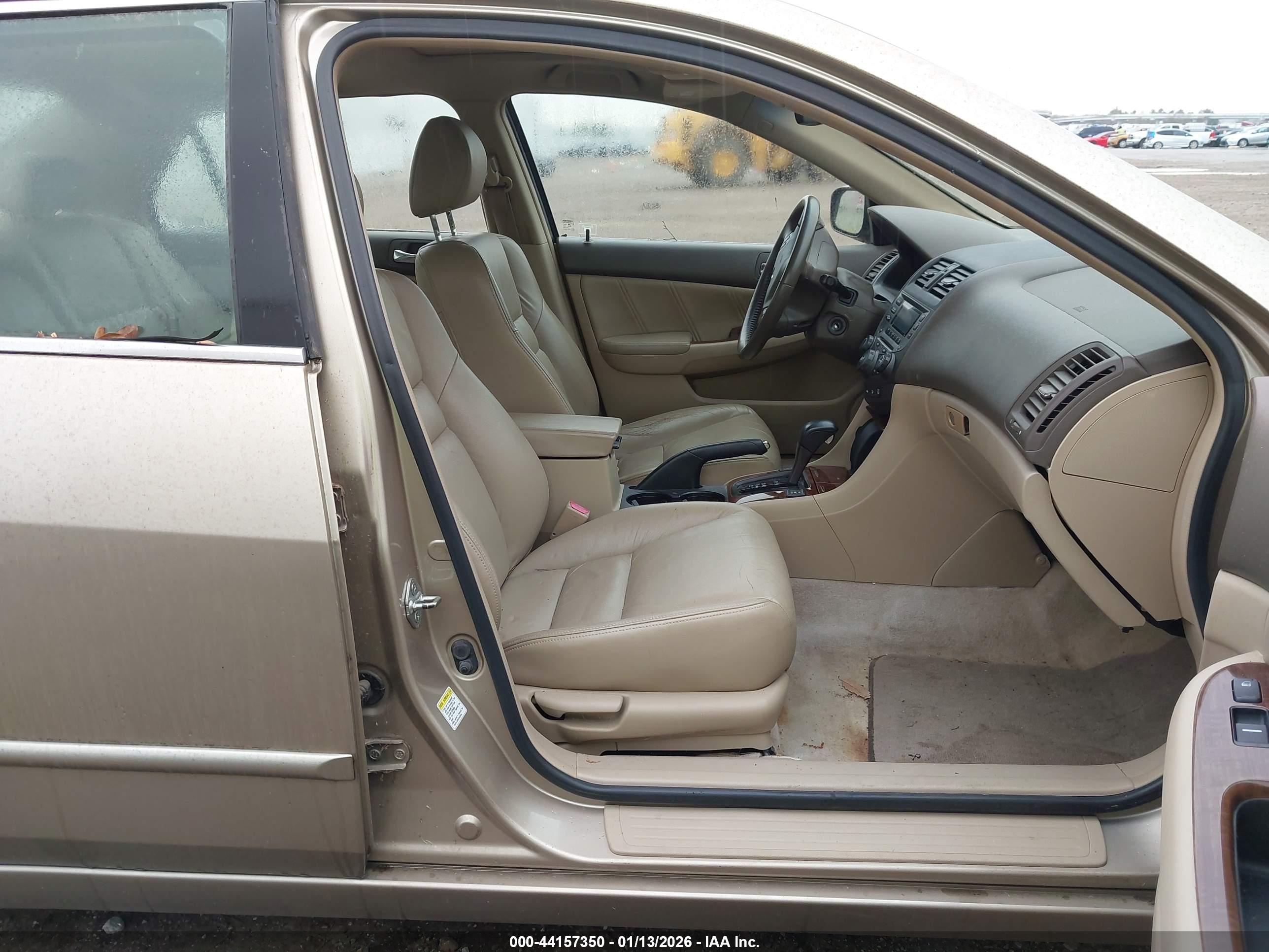 HONDA ACCORD image 5