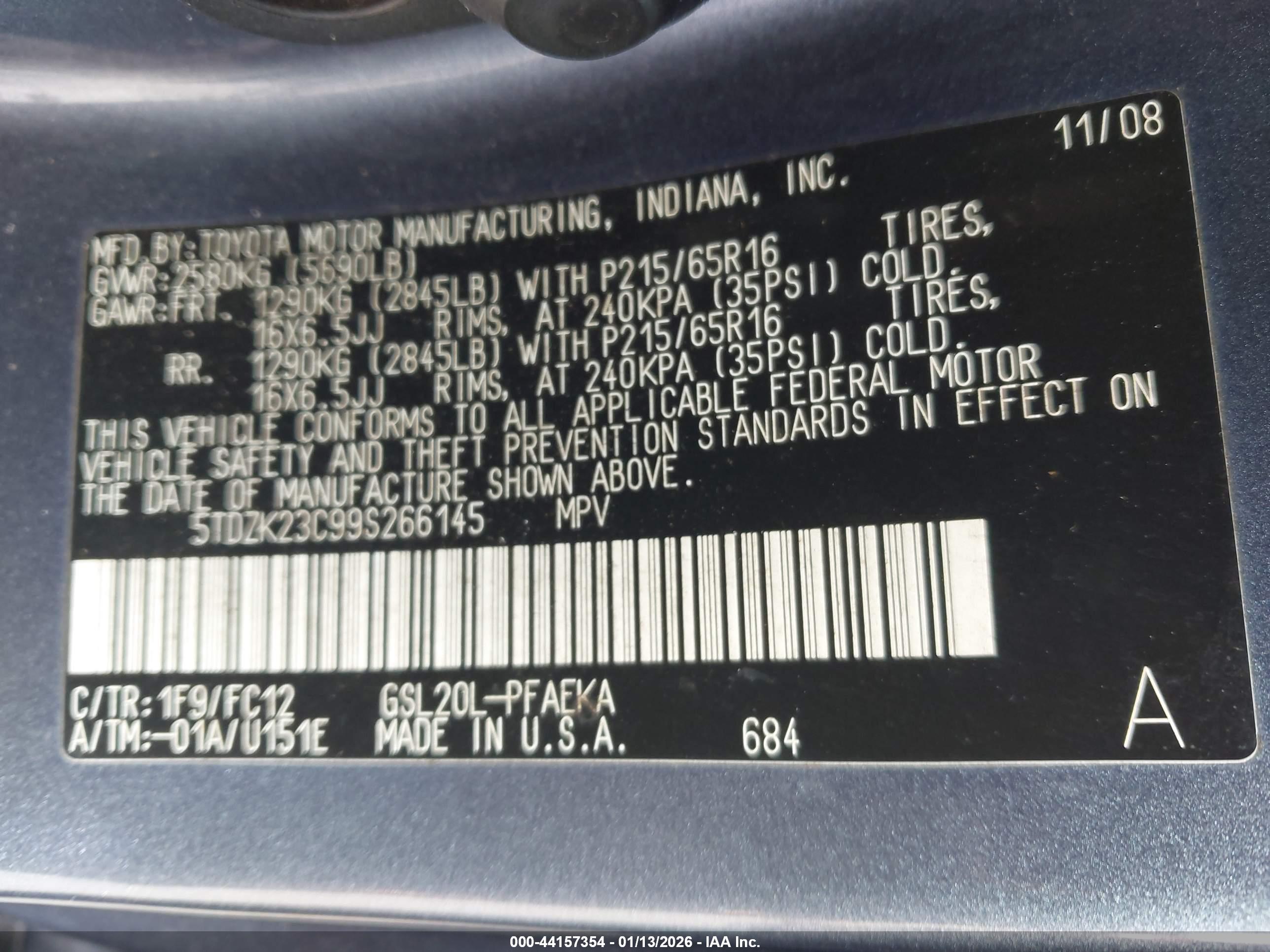 TOYOTA SIENNA image 9