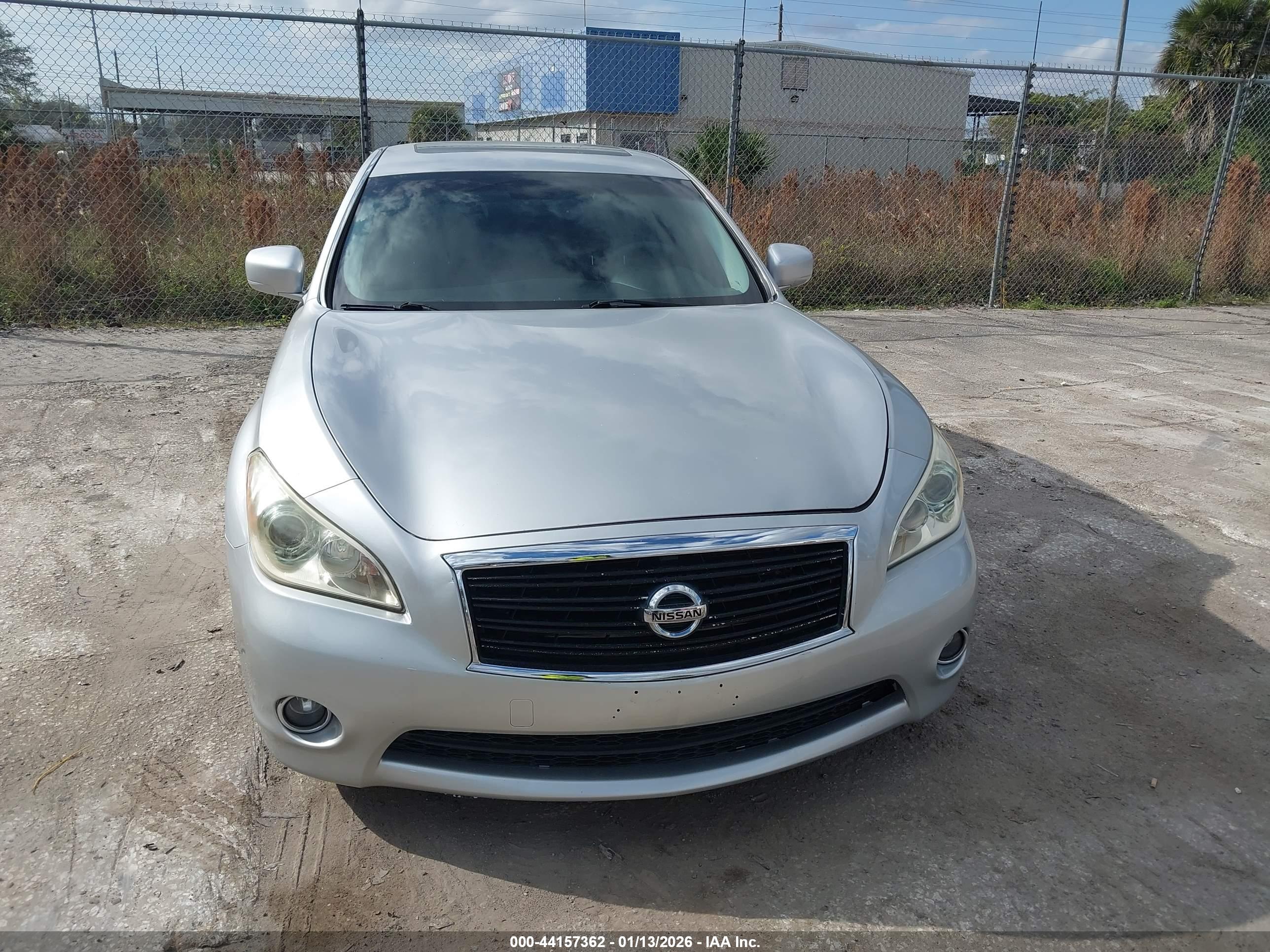 INFINITI M37 image 6