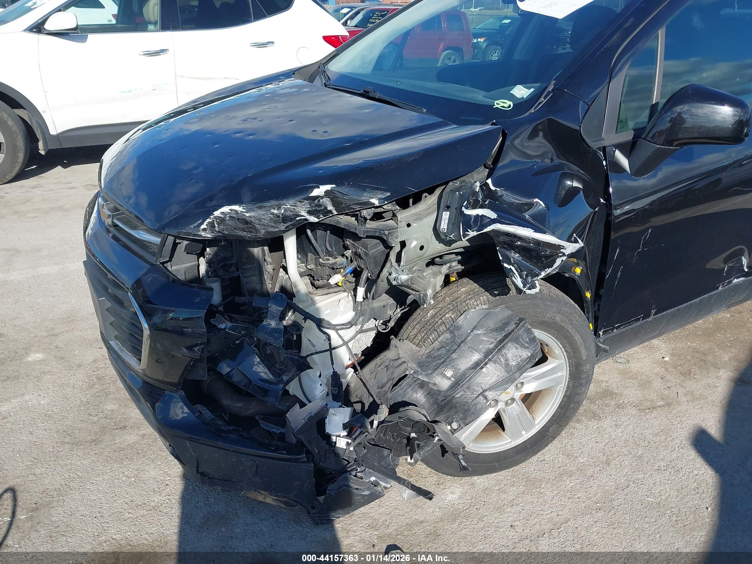 CHEVROLET TRAX image 6