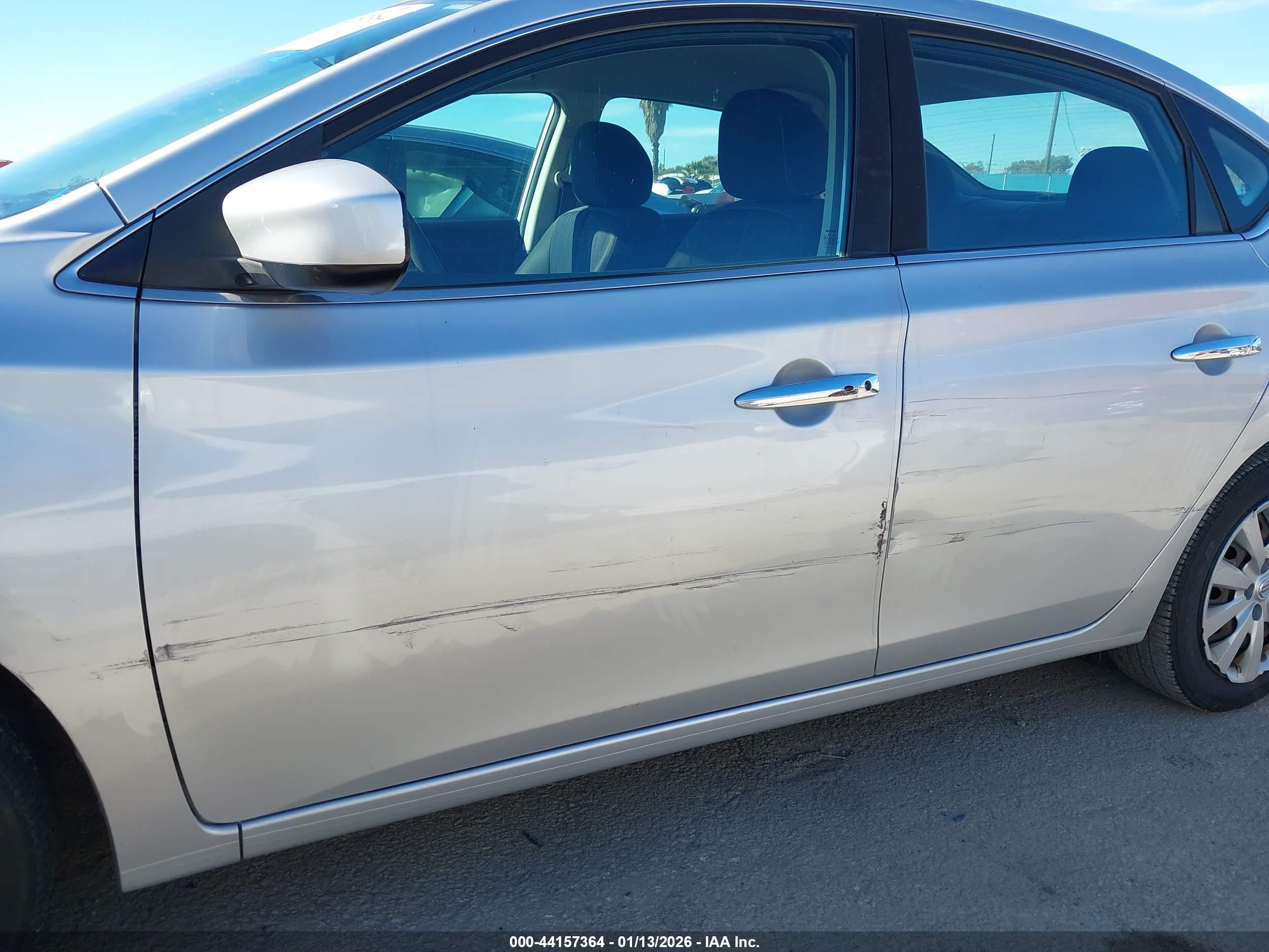 NISSAN SENTRA image 6