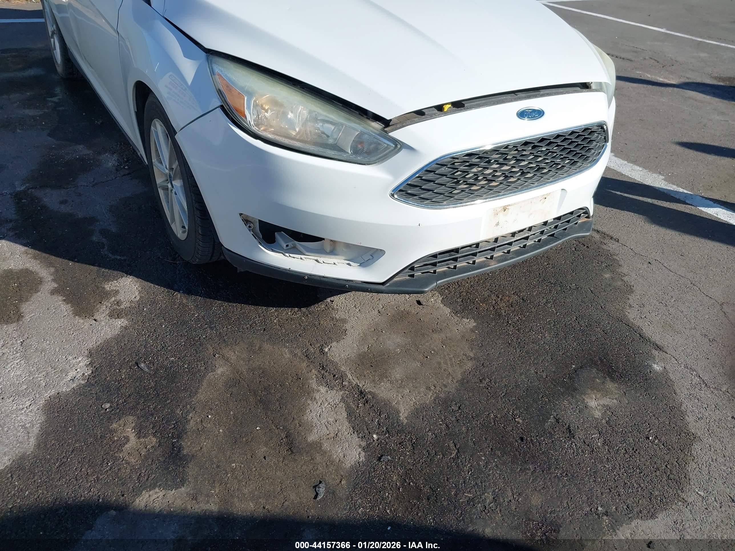 FORD FOCUS image 6