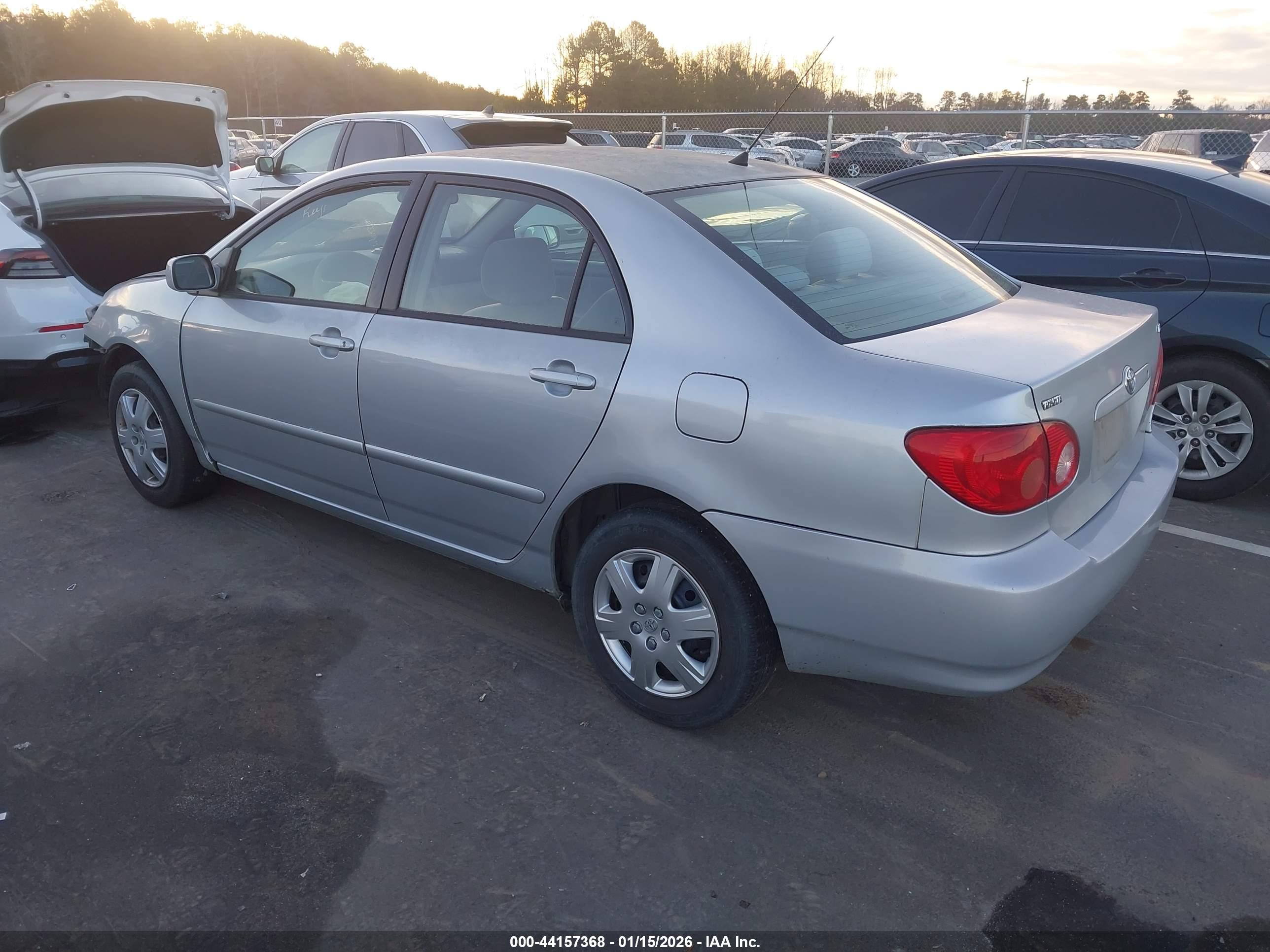 TOYOTA COROLLA image 3