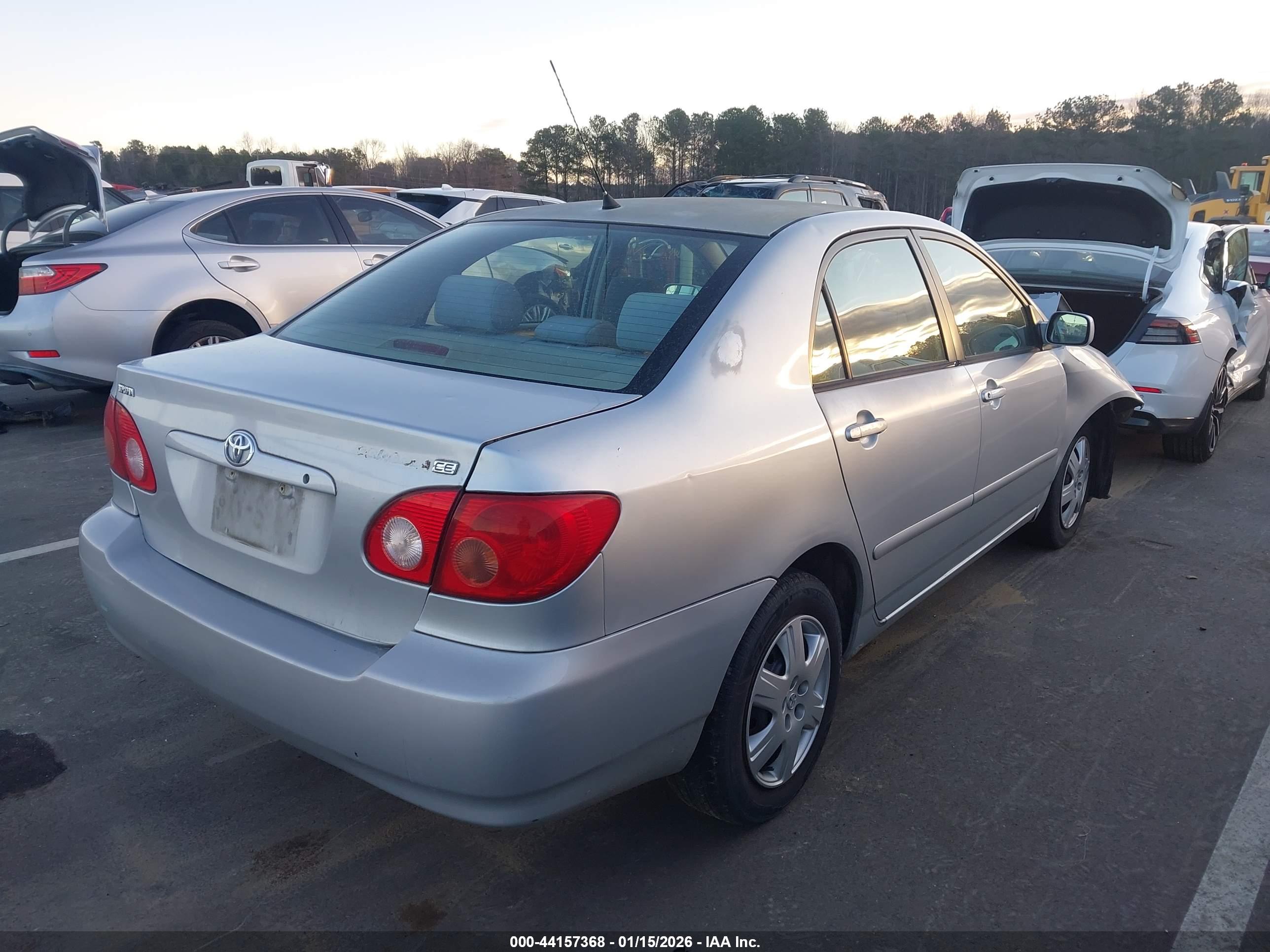 TOYOTA COROLLA image 4