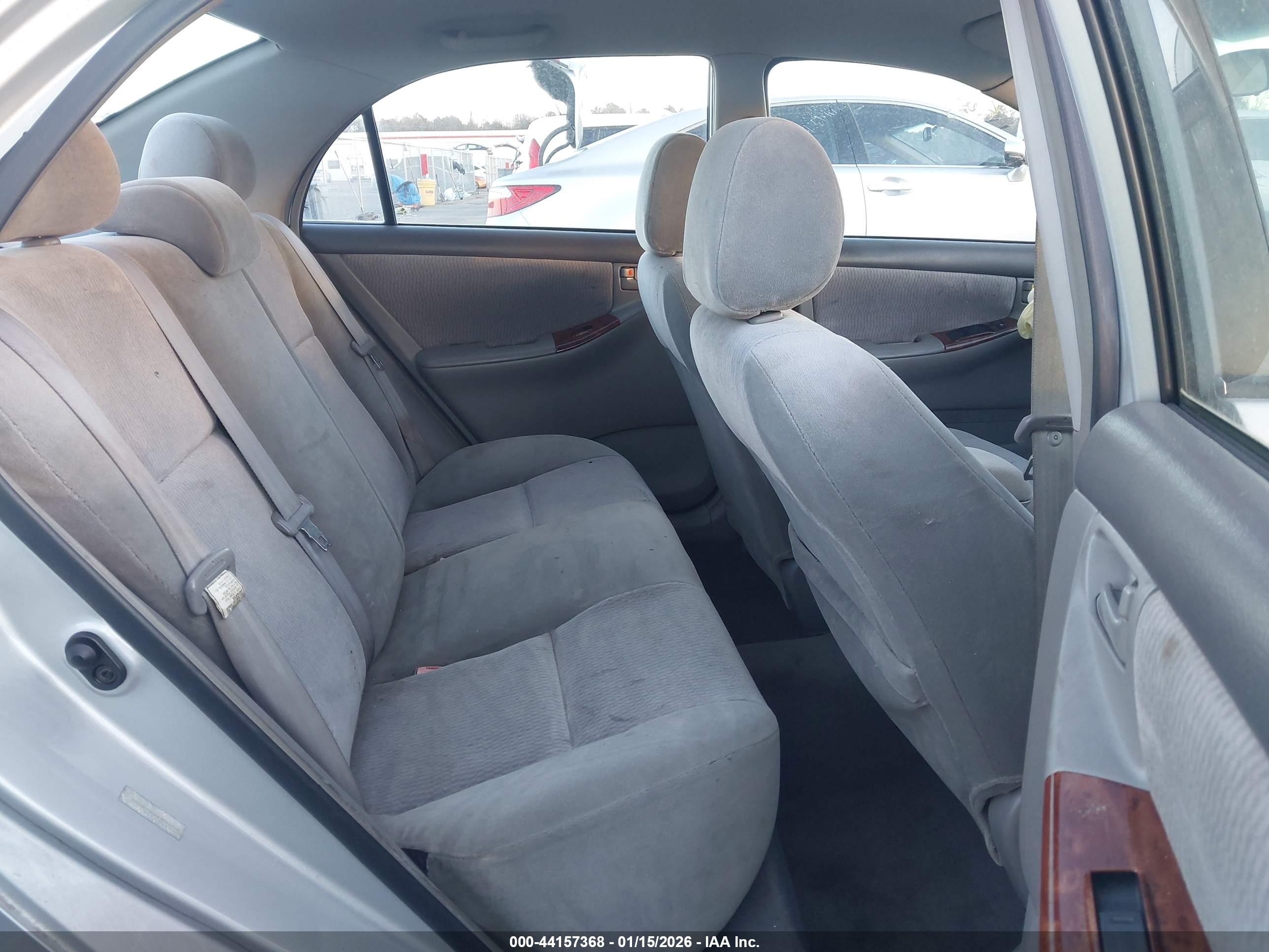 TOYOTA COROLLA image 8