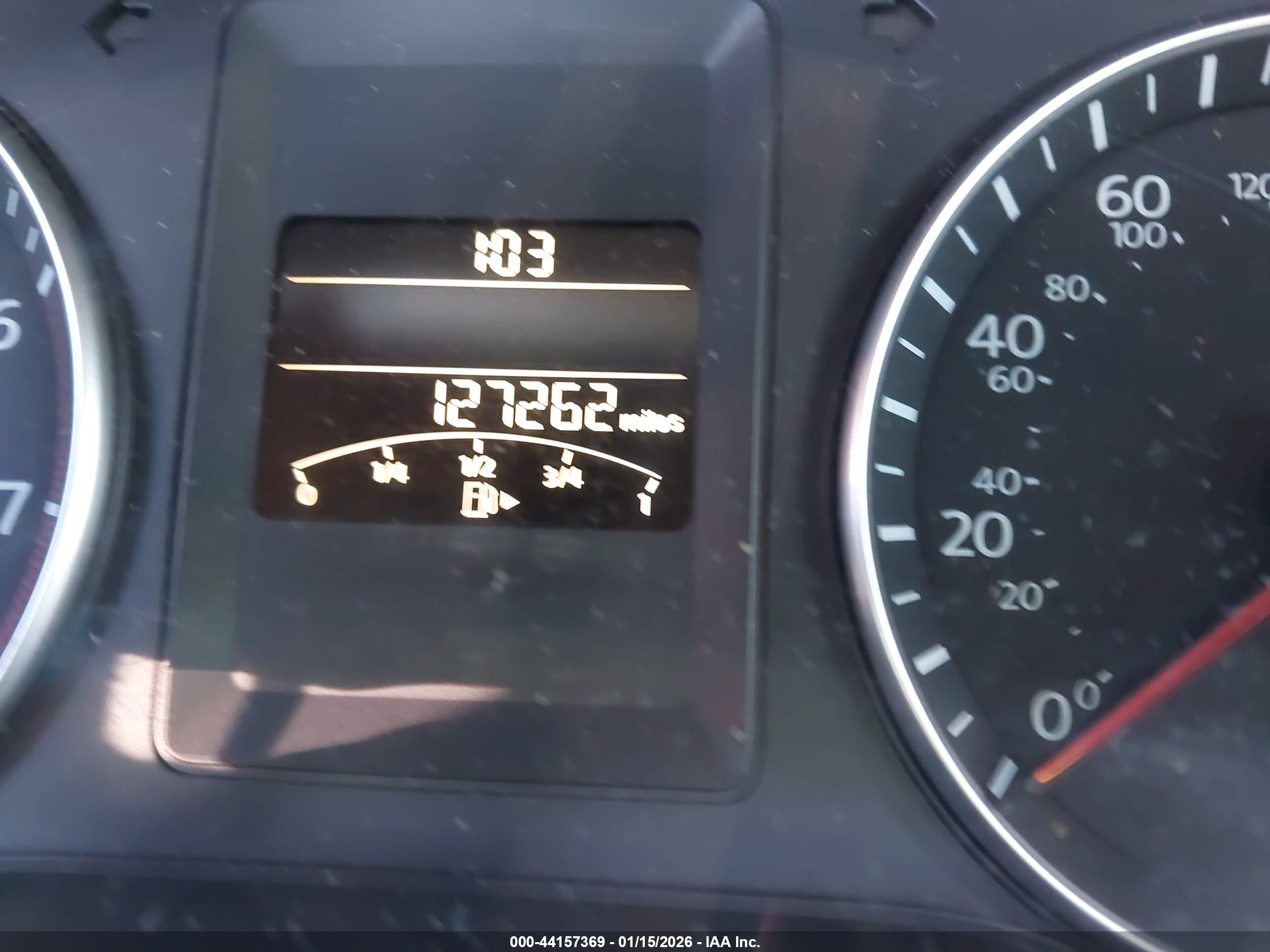 VOLKSWAGEN JETTA image 7