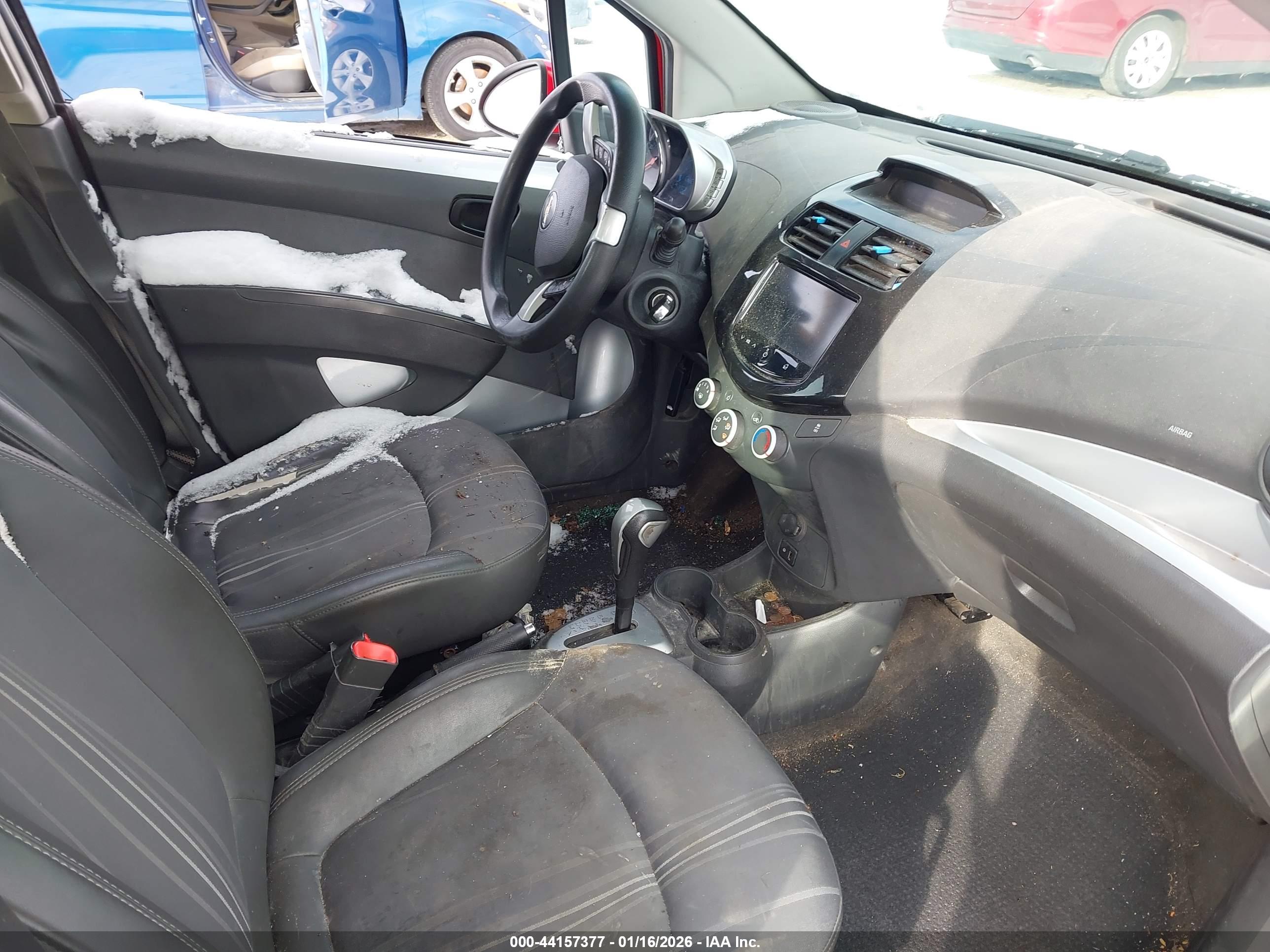 CHEVROLET SPARK image 5