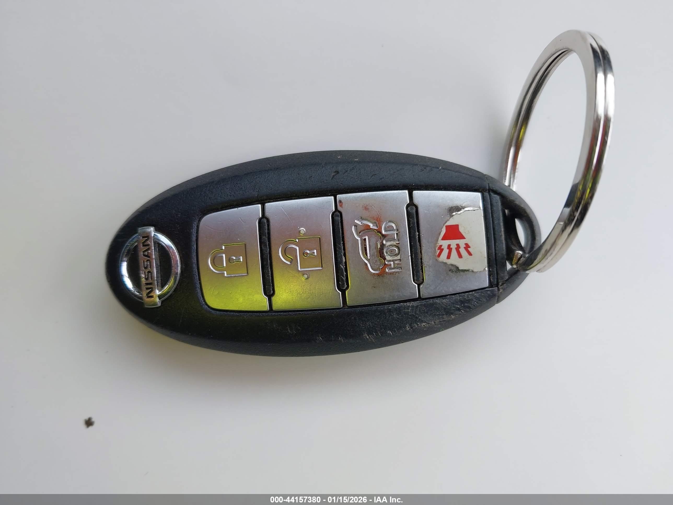 NISSAN ROGUE image 11