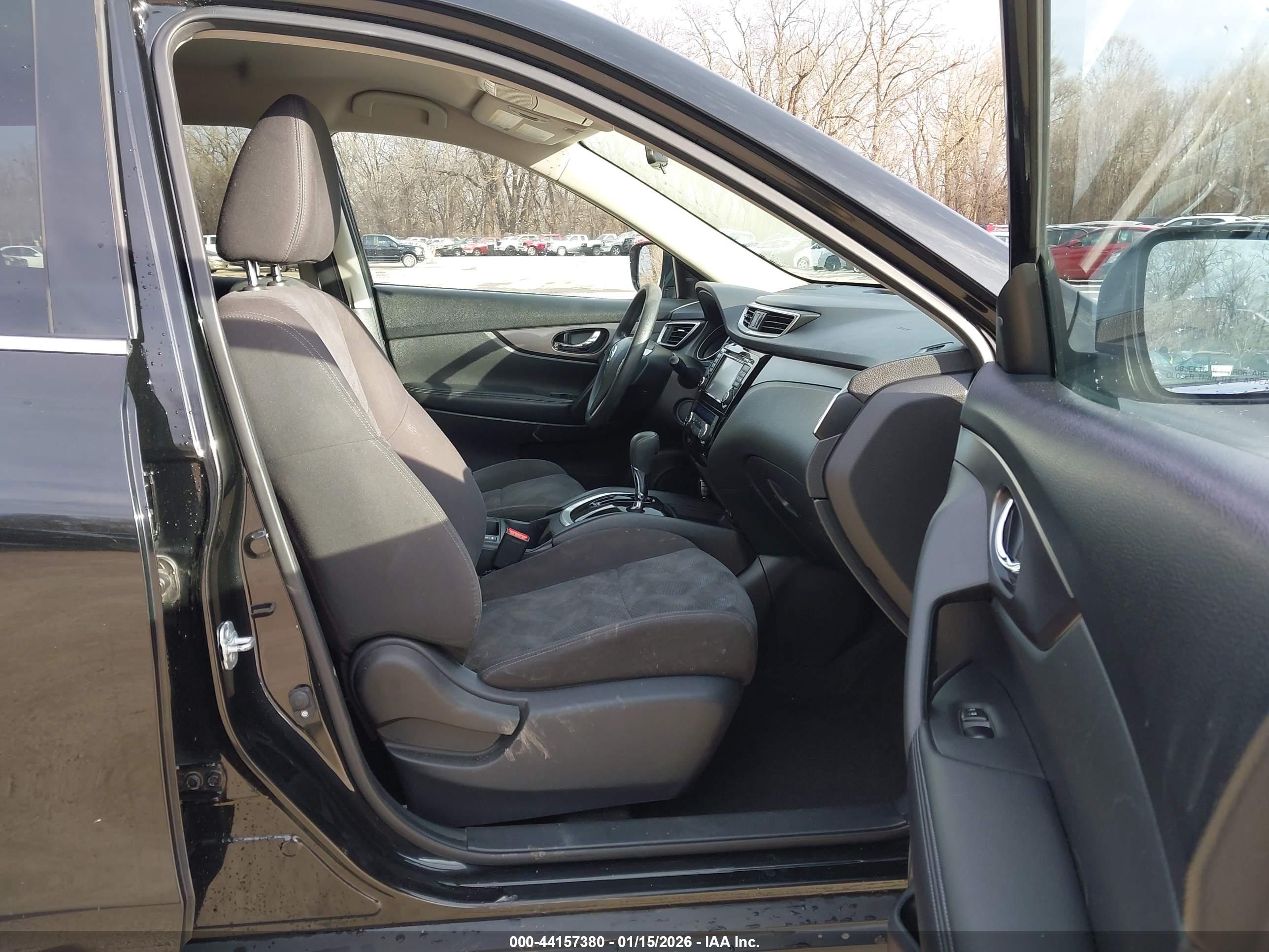 NISSAN ROGUE image 5