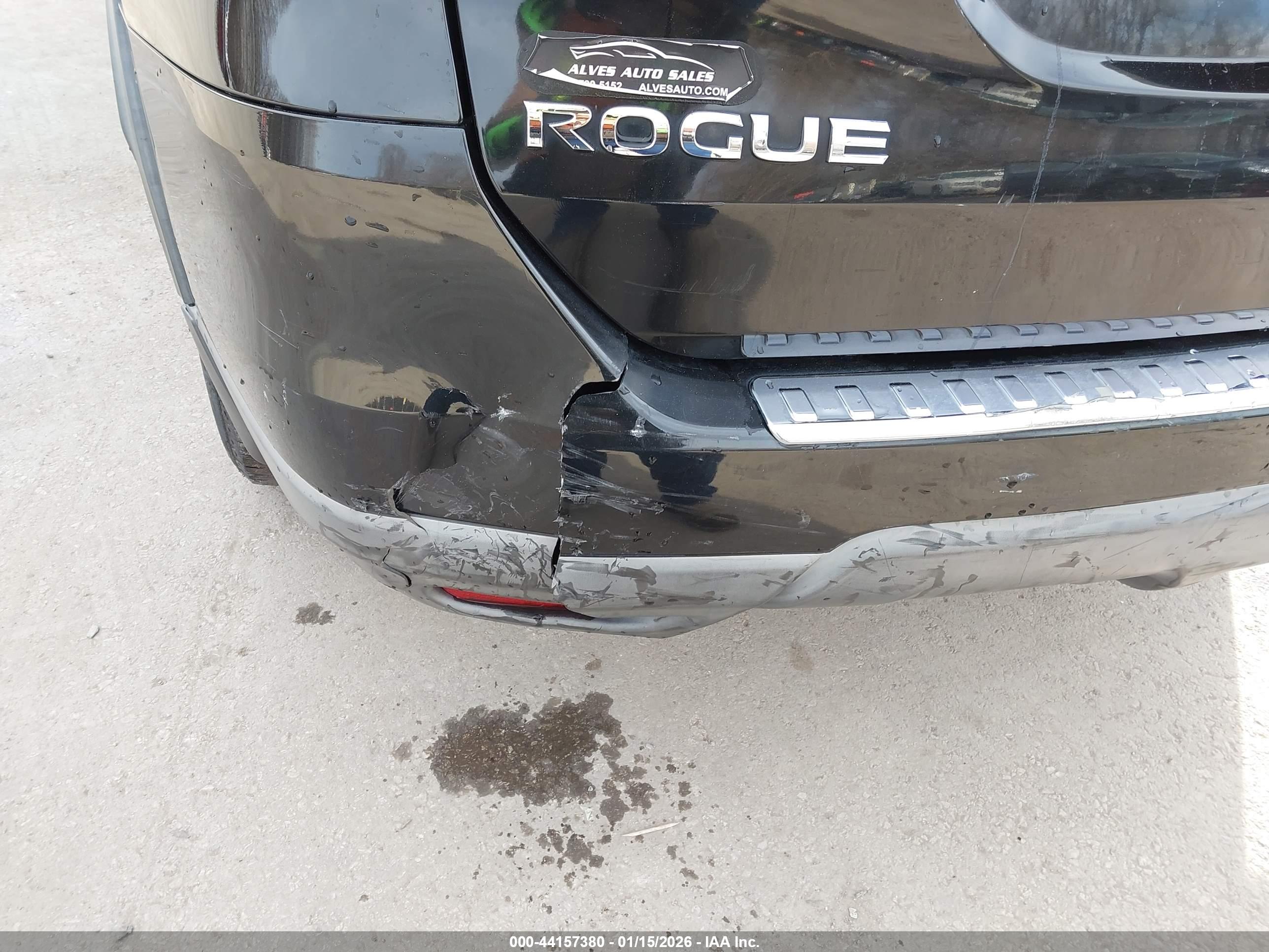 NISSAN ROGUE image 6