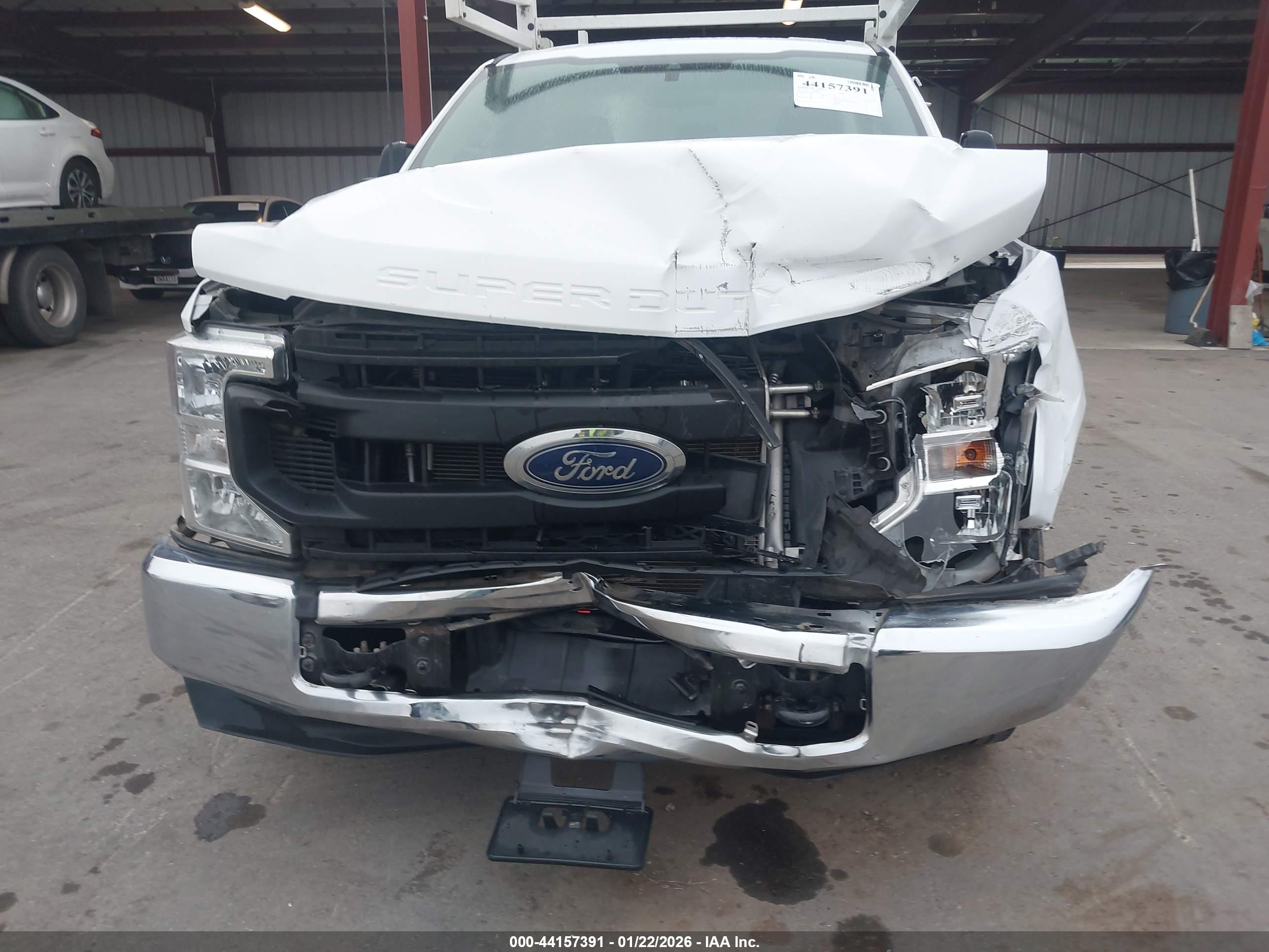 FORD F-250 image 6