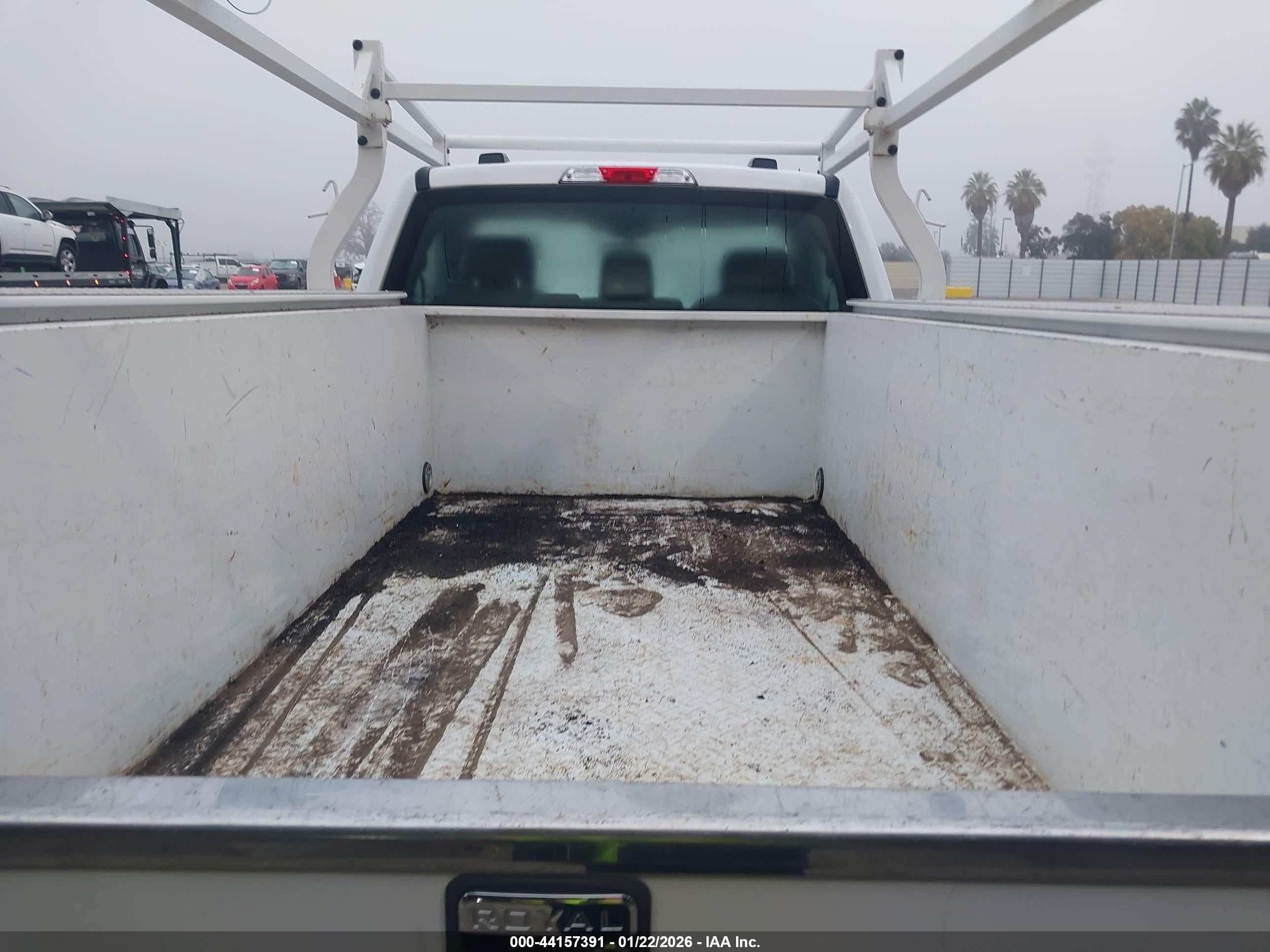 FORD F-250 image 8