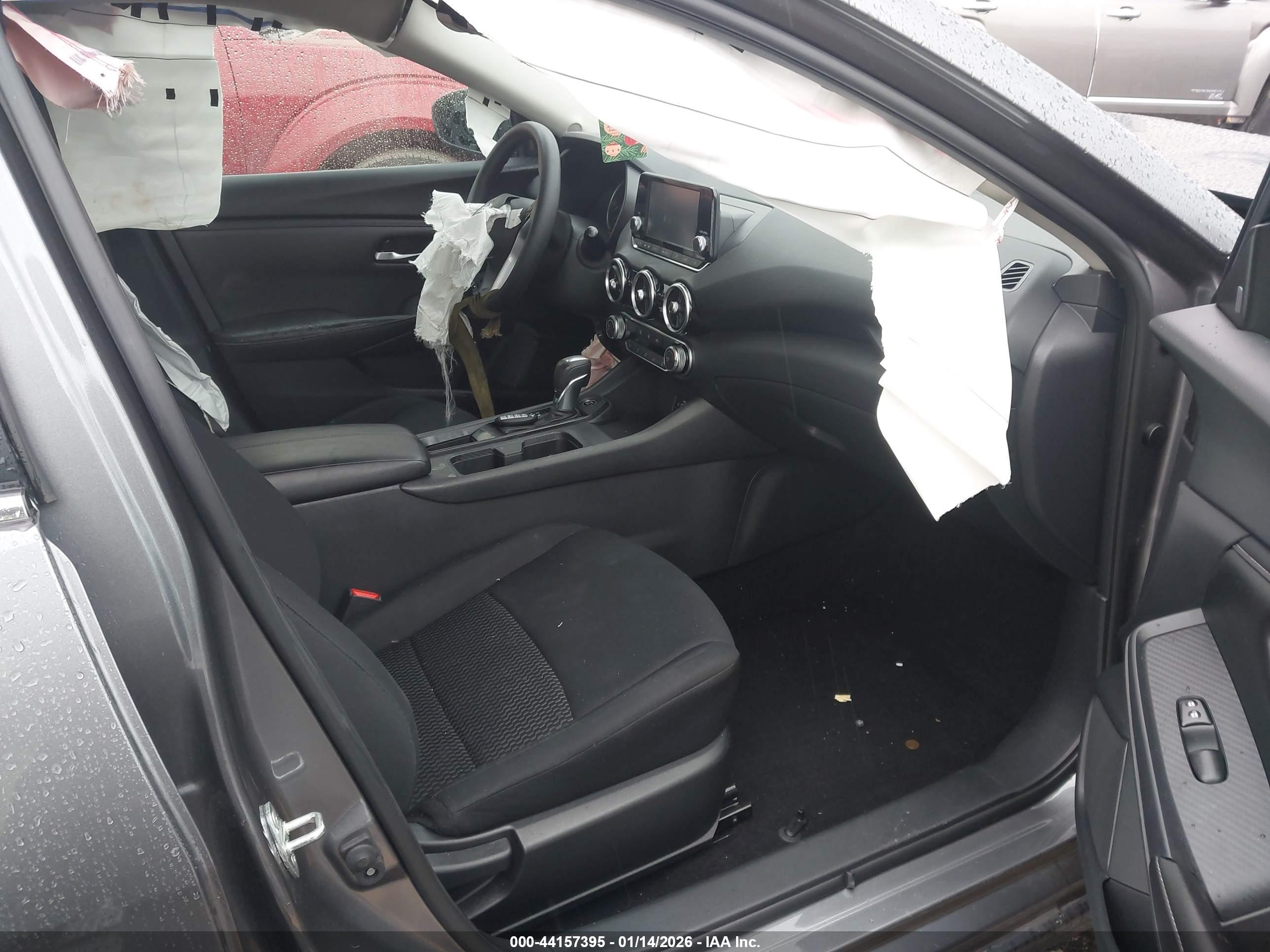 NISSAN SENTRA image 5