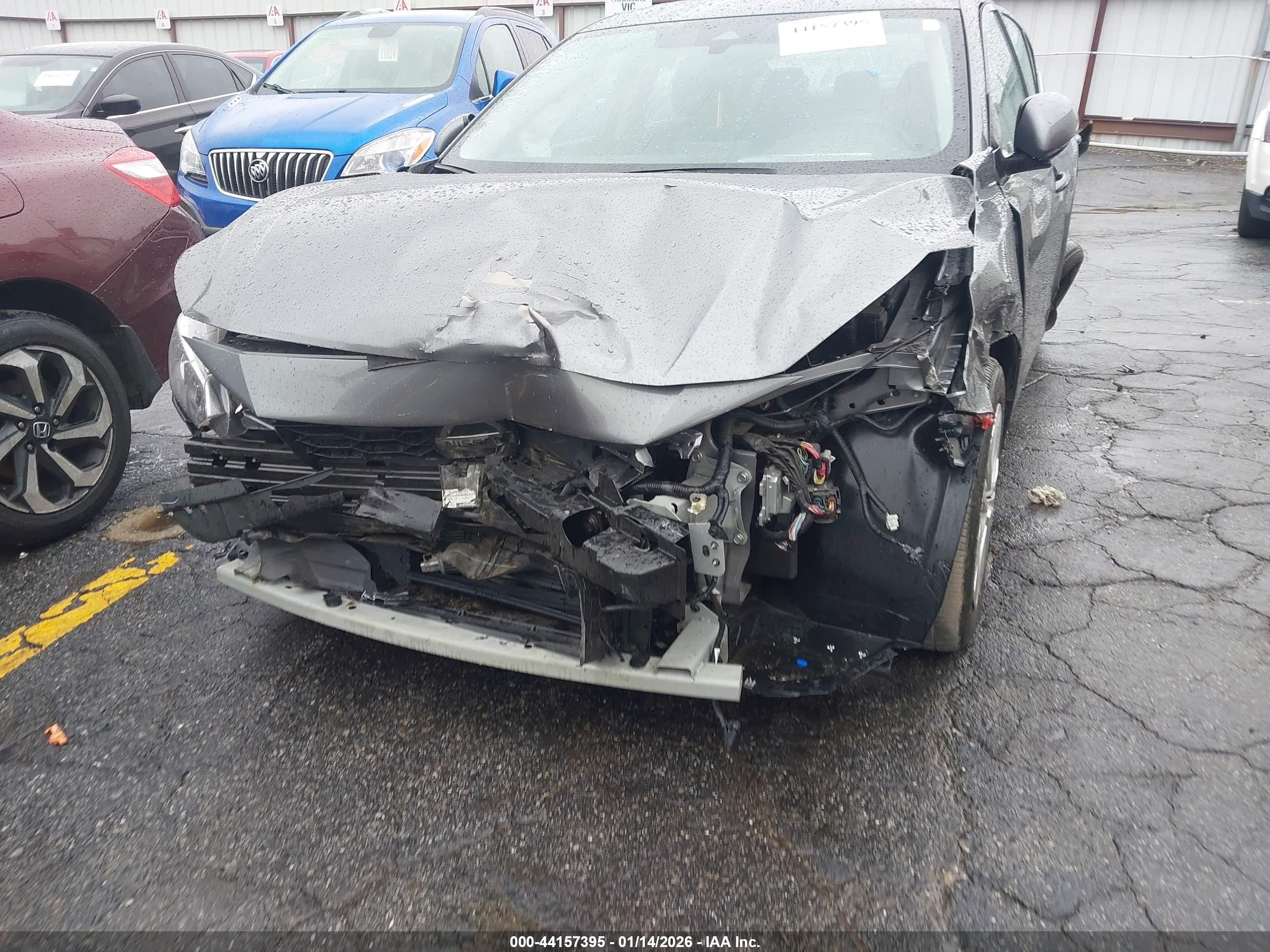 NISSAN SENTRA image 6