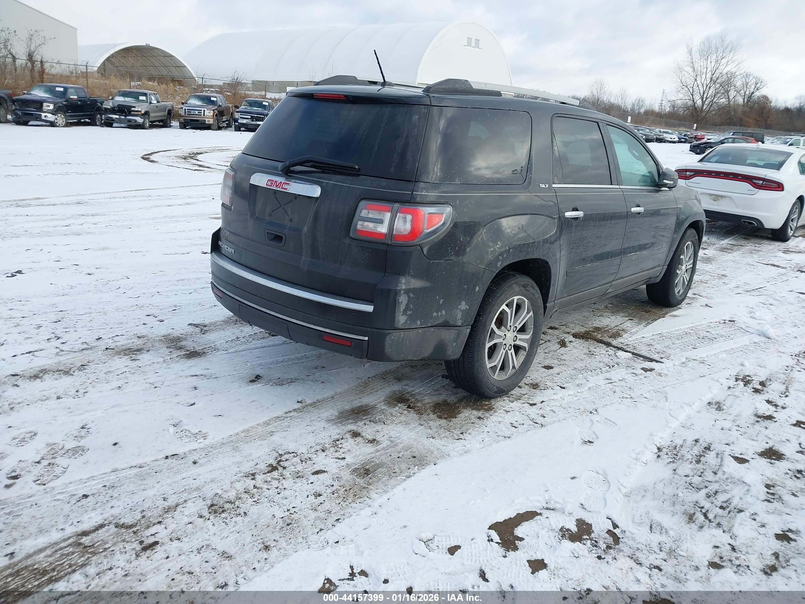 GMC ACADIA image 4