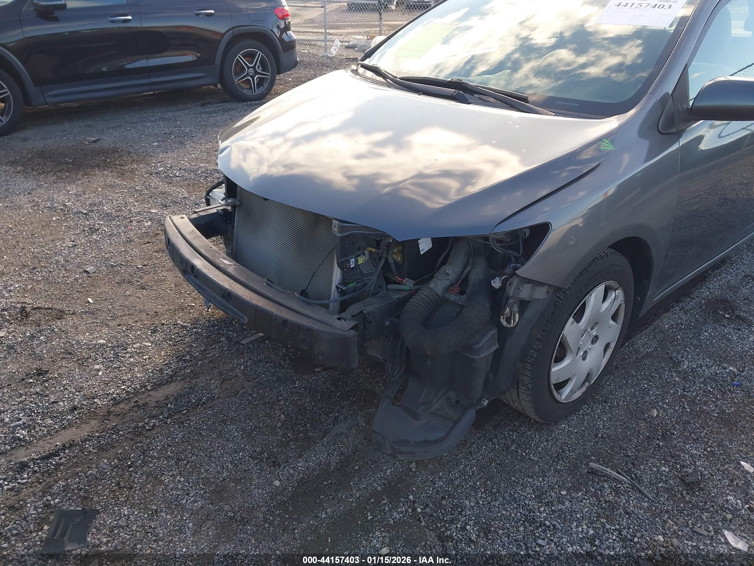 TOYOTA COROLLA image 6