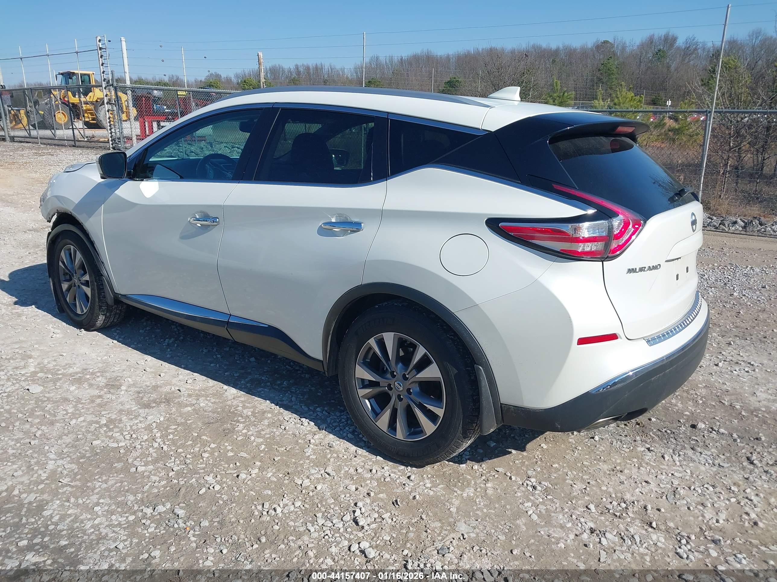NISSAN MURANO image 3